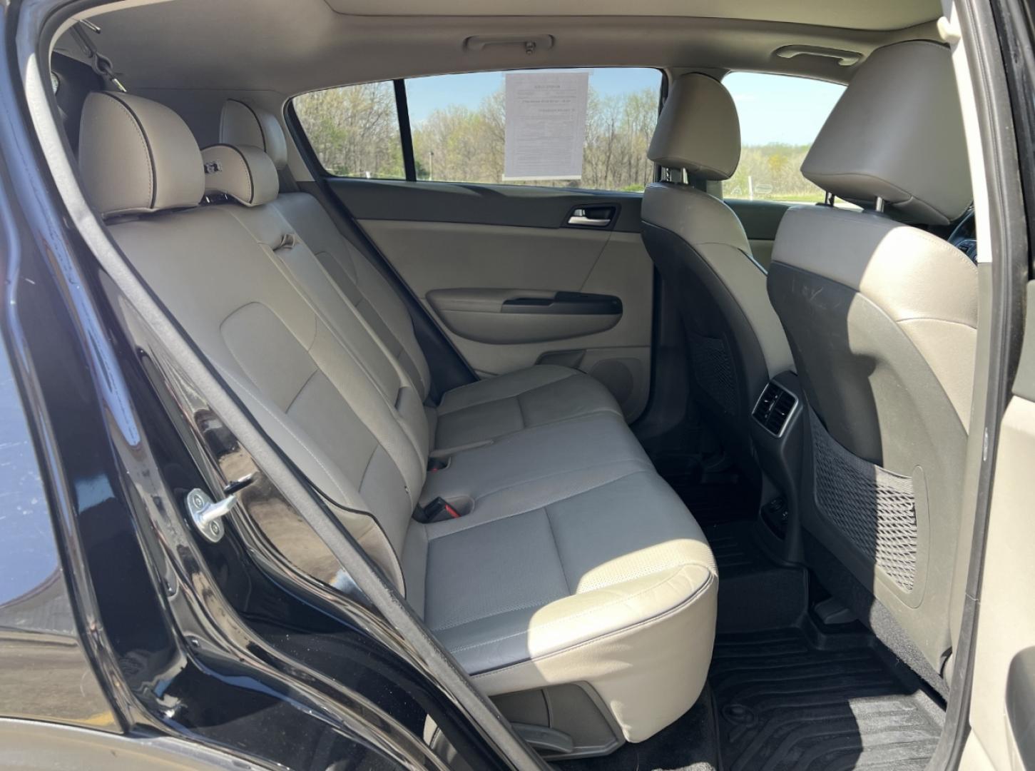 2017 BLACK /Tan Leather KIA SPORTAGE EX (KNDPN3AC3H7) with an 2.4L 4 Cyl. engine, Automatic transmission, located at 506 S. Kingshighway, Cape Girardeau, MO, 63703, 37.294994, -89.556206 - 2017 Kia Sportage EX 120xxx miles Front Wheel Drive 2.4L 4 Cyl. Automatic Leather Navigation Power/Heated/Cooled Seats Backup Camera Sunroof Bluetooth Cruise Power Windows/Locks/Mirrors We have financing available and we accept trades! Fill out a credit application on our website or com - Photo#19