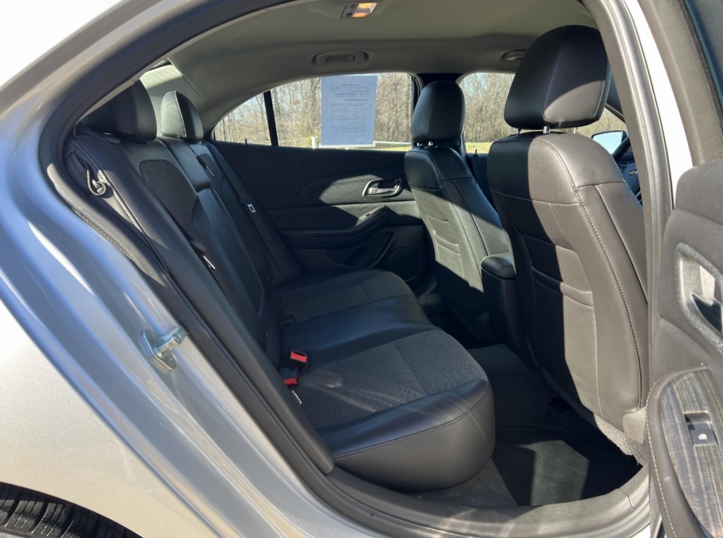 2014 SILVER /Black/Gray Cloth/Leather CHEVROLET MALIBU 2LT (1G11E5SL3EF) with an 2.5L engine, Automatic transmission, located at 506 S. Kingshighway, Cape Girardeau, MO, 63703, 37.294994, -89.556206 - Photo#16