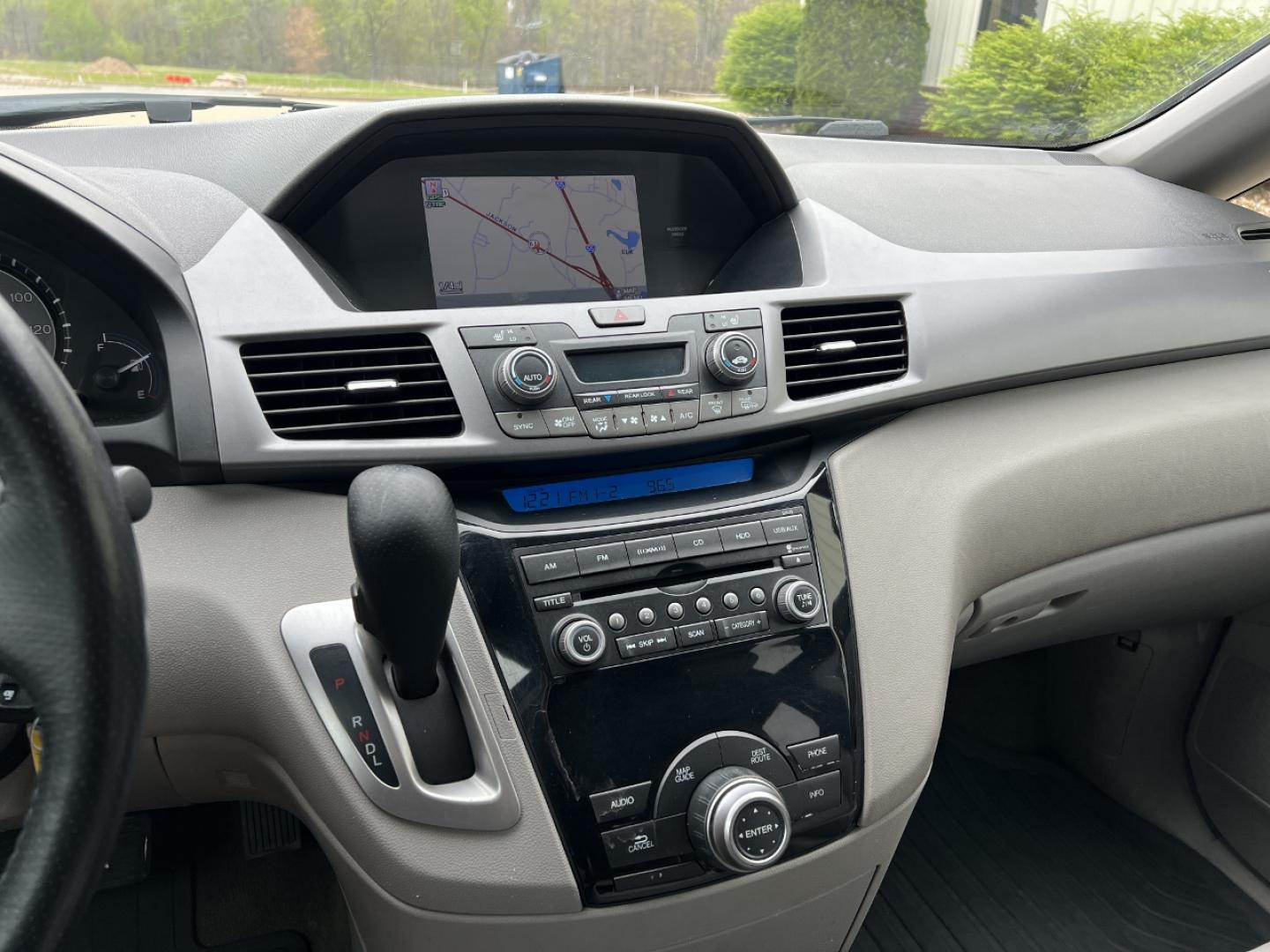 2011 GRAY /Gray Leather Honda Odyssey EX-L (5FNRL5H61BB) with an 3.5L V6 engine, Automatic transmission, located at 2990 Old Orchard Rd., Jackson, MO, 63755, 37.354214, -89.612106 - 2011 Honda Odyssey EX-L 147xxx miles Front Wheel Drive 3.5L V6 Automatic Leather 3rd Row Navigation Power/Heated Seats Backup Camera Sunroof Bluetooth Cruise Power Windows/Locks/Mirrors We have financing available and we accept trades! Fill out a credit application on our website or co - Photo#26