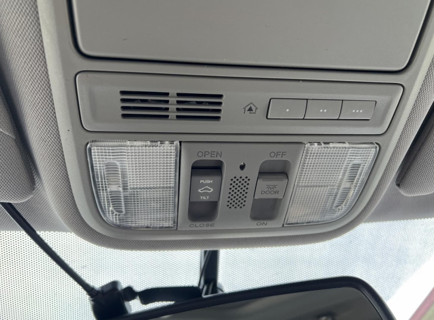 2011 GRAY /Gray Leather Honda Odyssey EX-L (5FNRL5H61BB) with an 3.5L V6 engine, Automatic transmission, located at 2990 Old Orchard Rd., Jackson, MO, 63755, 37.354214, -89.612106 - 2011 Honda Odyssey EX-L 147xxx miles Front Wheel Drive 3.5L V6 Automatic Leather 3rd Row Navigation Power/Heated Seats Backup Camera Sunroof Bluetooth Cruise Power Windows/Locks/Mirrors We have financing available and we accept trades! Fill out a credit application on our website or co - Photo#30