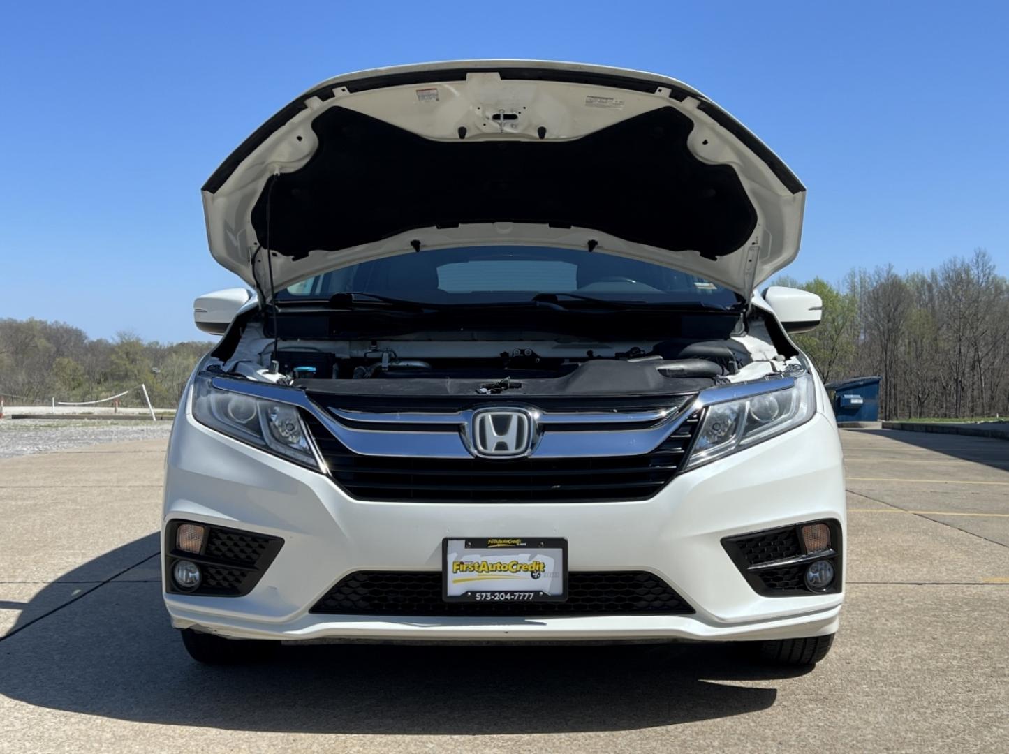 2019 WHITE /Gray Leather Honda Odyssey EX-L (5FNRL6H73KB) with an 3.5L V6 engine, Automatic transmission, located at 2990 Old Orchard Rd., Jackson, MO, 63755, 37.354214, -89.612106 - 2019 Honda Odyssey EX-L 101xxx miles Front Wheel Drive 3.5L V6 Automatic Leather 3rd Row Rear Entertainment Navigation Power/Heated Seats Backup Camera Bluetooth Remote Start Cruise Power Windows/Locks/Mirrors We have financing available and we accept trades! Fill out a credit applica - Photo#40