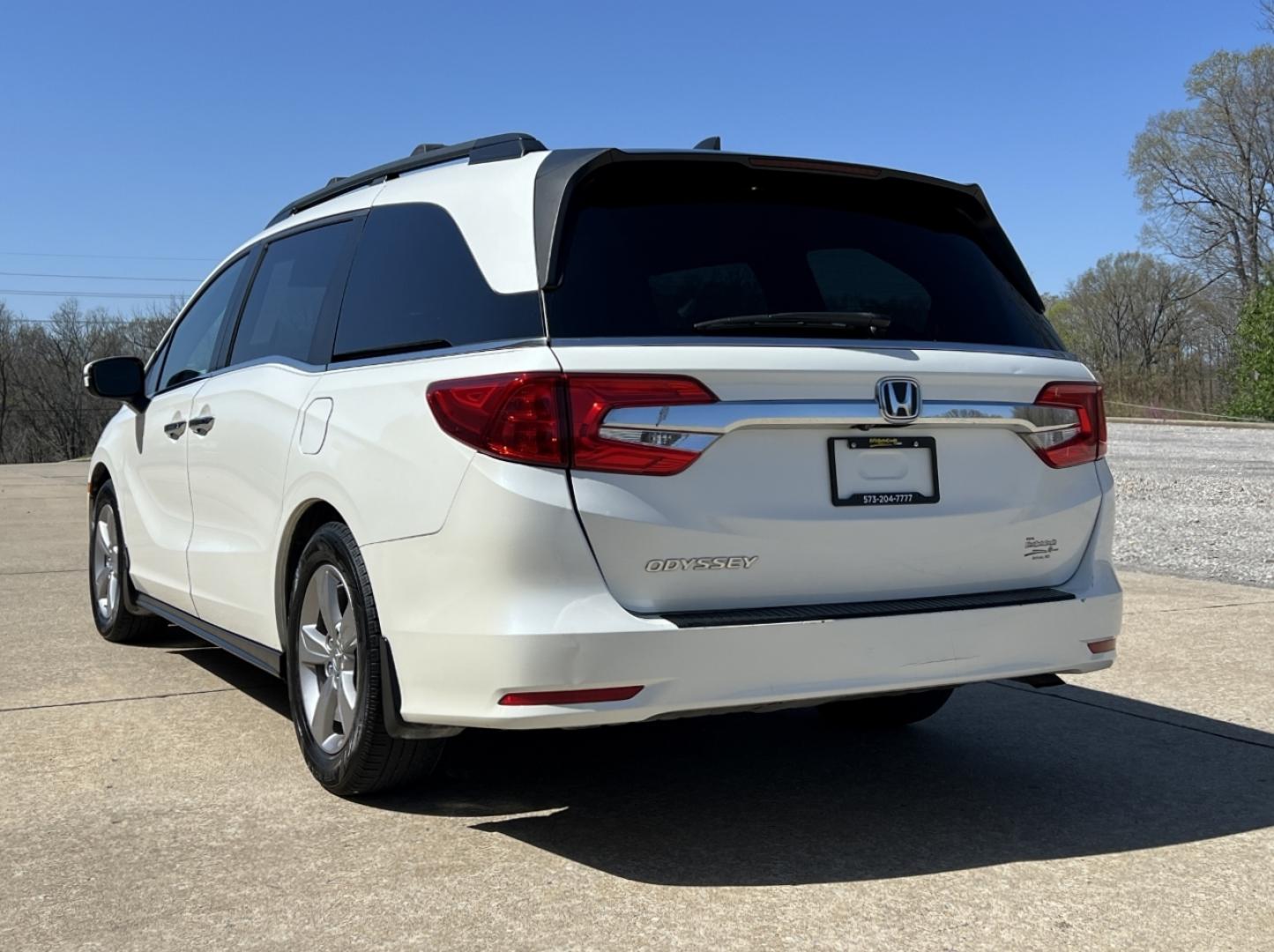 2019 WHITE /Gray Leather Honda Odyssey EX-L (5FNRL6H73KB) with an 3.5L V6 engine, Automatic transmission, located at 2990 Old Orchard Rd., Jackson, MO, 63755, 37.354214, -89.612106 - 2019 Honda Odyssey EX-L 101xxx miles Front Wheel Drive 3.5L V6 Automatic Leather 3rd Row Rear Entertainment Navigation Power/Heated Seats Backup Camera Bluetooth Remote Start Cruise Power Windows/Locks/Mirrors We have financing available and we accept trades! Fill out a credit applica - Photo#13