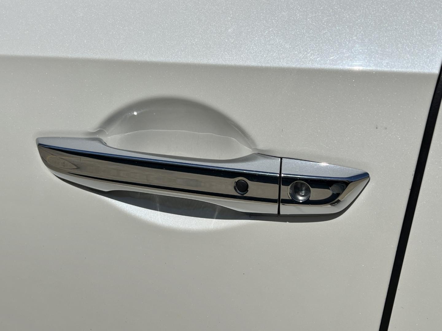 2019 WHITE /Gray Leather Honda Odyssey EX-L (5FNRL6H73KB) with an 3.5L V6 engine, Automatic transmission, located at 2990 Old Orchard Rd., Jackson, MO, 63755, 37.354214, -89.612106 - 2019 Honda Odyssey EX-L 101xxx miles Front Wheel Drive 3.5L V6 Automatic Leather 3rd Row Rear Entertainment Navigation Power/Heated Seats Backup Camera Bluetooth Remote Start Cruise Power Windows/Locks/Mirrors We have financing available and we accept trades! Fill out a credit applica - Photo#39