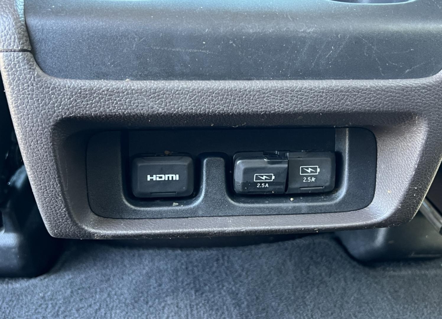 2019 WHITE /Gray Leather Honda Odyssey EX-L (5FNRL6H73KB) with an 3.5L V6 engine, Automatic transmission, located at 2990 Old Orchard Rd., Jackson, MO, 63755, 37.354214, -89.612106 - 2019 Honda Odyssey EX-L 101xxx miles Front Wheel Drive 3.5L V6 Automatic Leather 3rd Row Rear Entertainment Navigation Power/Heated Seats Backup Camera Bluetooth Remote Start Cruise Power Windows/Locks/Mirrors We have financing available and we accept trades! Fill out a credit applica - Photo#36