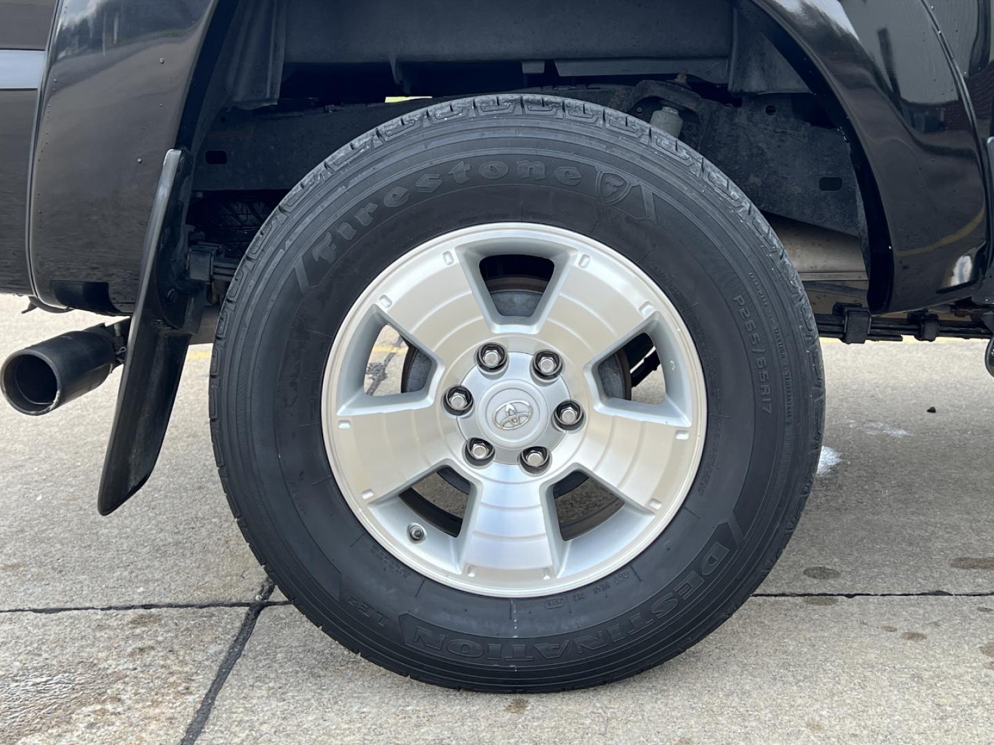 2015 BLACK /Gray Cloth Toyota Tacoma PreRunner Double Cab V6 2WD (5TFJU4GN4FX) with an 4.0L V6 engine, 5-Speed Automatic transmission, located at 2990 Old Orchard Rd., Jackson, MO, 63755, 37.354214, -89.612106 - 2015 Toyota Tacoma PreRunner TRD Sport Local 1-Owner 227xxx miles Rear Wheel Drive 4.0L V6 Automatic Bluetooth Cruise Power Windows/Locks/Mirrors We have financing available and we accept trades! Fill out a credit application on our website or come by today! If you have any questions, give - Photo#33