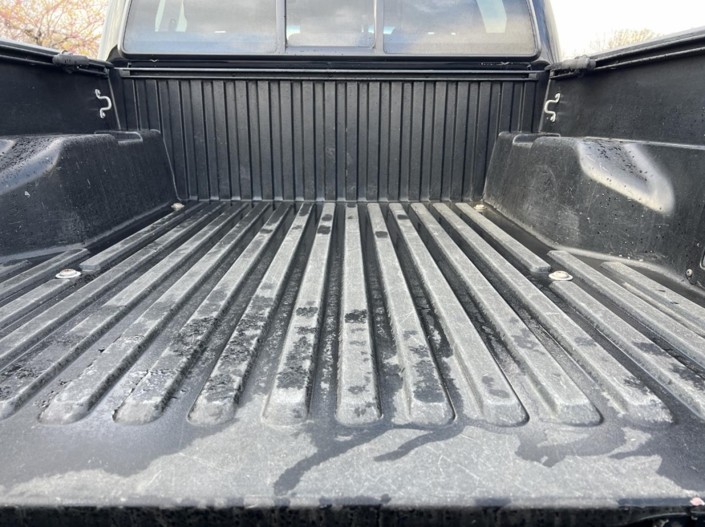 2015 BLACK /Gray Cloth Toyota Tacoma PreRunner Double Cab V6 2WD (5TFJU4GN4FX) with an 4.0L V6 engine, 5-Speed Automatic transmission, located at 2990 Old Orchard Rd., Jackson, MO, 63755, 37.354214, -89.612106 - 2015 Toyota Tacoma PreRunner TRD Sport Local 1-Owner 227xxx miles Rear Wheel Drive 4.0L V6 Automatic Bluetooth Cruise Power Windows/Locks/Mirrors We have financing available and we accept trades! Fill out a credit application on our website or come by today! If you have any questions, give - Photo#17