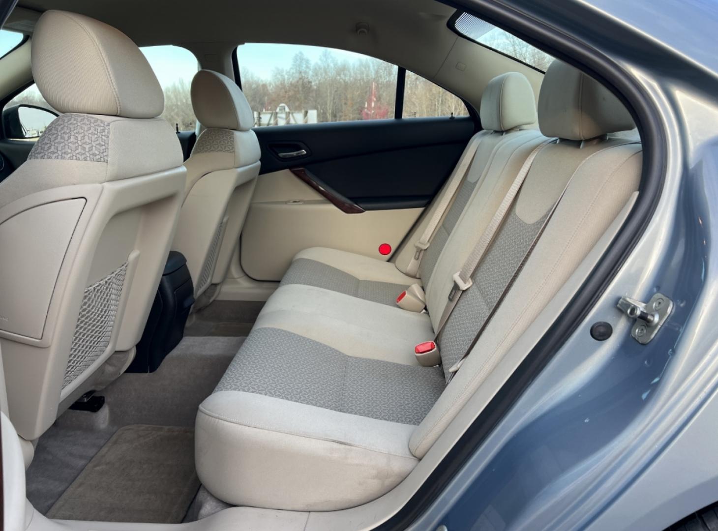 2009 GREY /Tan Cloth Pontiac G6 Sedan (1G2ZG57B694) with an 2.4L 4 Cyl. engine, 4-Speed Automatic Overdrive transmission, located at 2990 Old Orchard Rd., Jackson, MO, 63755, 37.354214, -89.612106 - 2009 Pontiac G6 Only 48xxx miles Front Wheel Drive 2.4L 4 Cyl. Automatic Cruise Power Windows/Locks/Mirrors We have financing available and we accept trades! Fill out a credit application on our website or come by today! If you have any questions, give us a call at (573) 204-7777 or visit ou - Photo#13