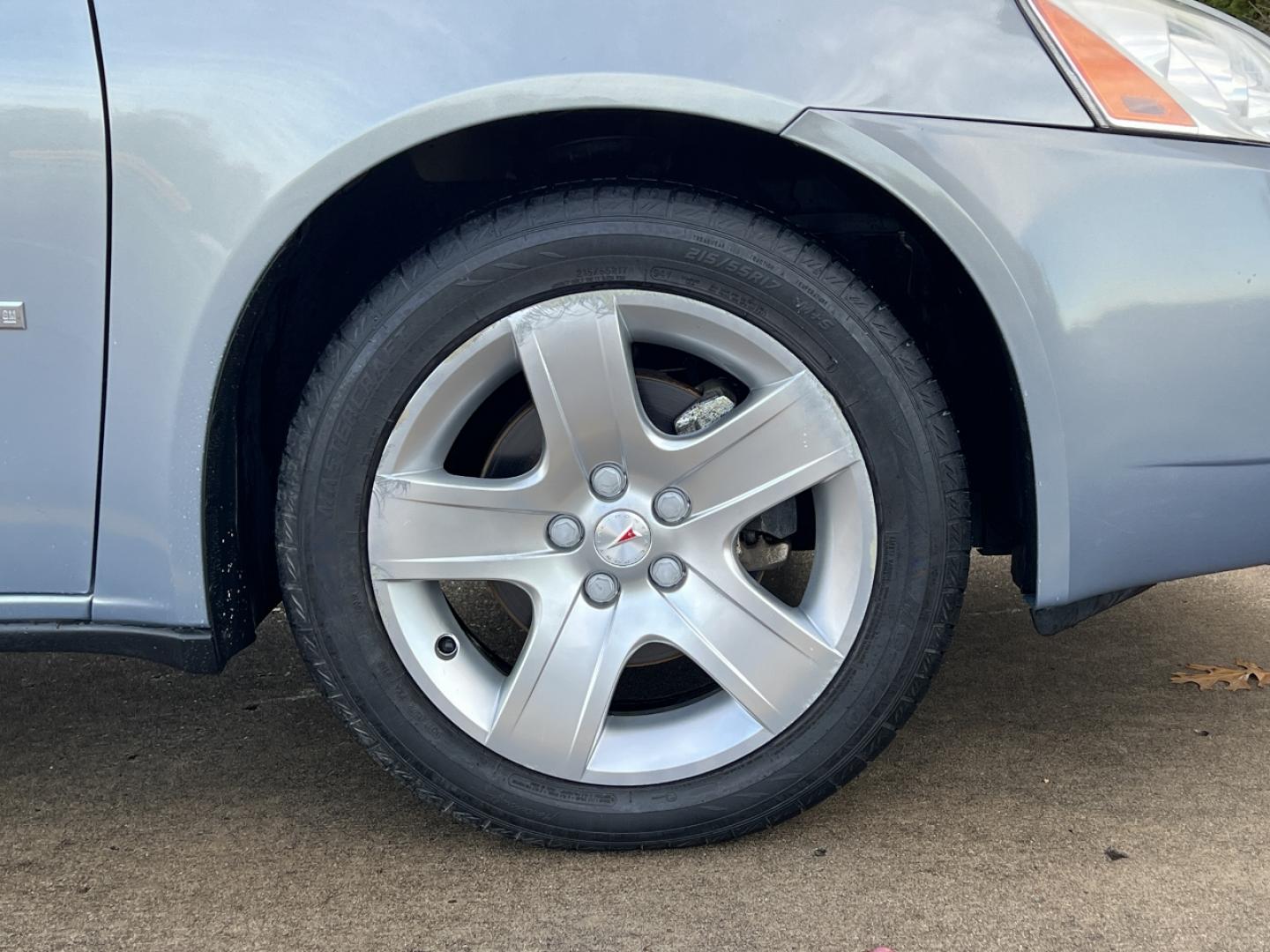 2009 GREY /Tan Cloth Pontiac G6 Sedan (1G2ZG57B694) with an 2.4L 4 Cyl. engine, 4-Speed Automatic Overdrive transmission, located at 2990 Old Orchard Rd., Jackson, MO, 63755, 37.354214, -89.612106 - 2009 Pontiac G6 Only 48xxx miles Front Wheel Drive 2.4L 4 Cyl. Automatic Cruise Power Windows/Locks/Mirrors We have financing available and we accept trades! Fill out a credit application on our website or come by today! If you have any questions, give us a call at (573) 204-7777 or visit ou - Photo#34
