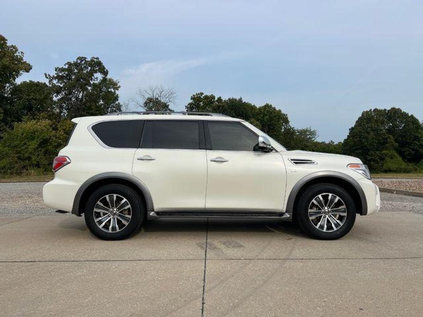 2018 WHITE /Black NISSAN ARMADA SL (JN8AY2NC2JX) with an 5.6L engine, Automatic transmission, located at 2990 Old Orchard Rd., Jackson, MO, 63755, 37.354214, -89.612106 - Photo#11