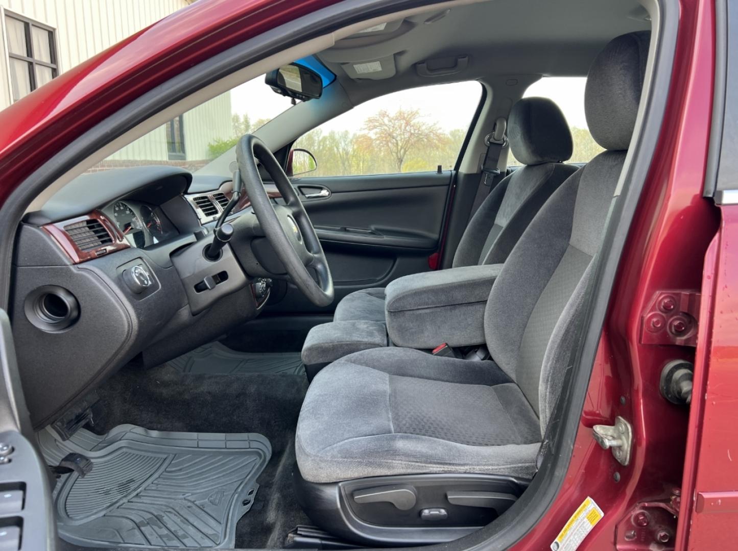 2009 MAROON /Gray Cloth Chevrolet Impala LT (2G1WT57K591) with an 3.5L V6 engine, 4-Speed Automatic Overdrive transmission, located at 2990 Old Orchard Rd., Jackson, MO, 63755, 37.354214, -89.612106 - 2009 Chevrolet Impala LT 110xxx miles Front Wheel Drive 3.5L V6 Automatic Power Driver Seat Remote Start Cruise Power Windows/Locks/Mirrors We have financing available and we accept trades! Fill out a credit application on our website or come by today! If you have any questions, give us a - Photo#12