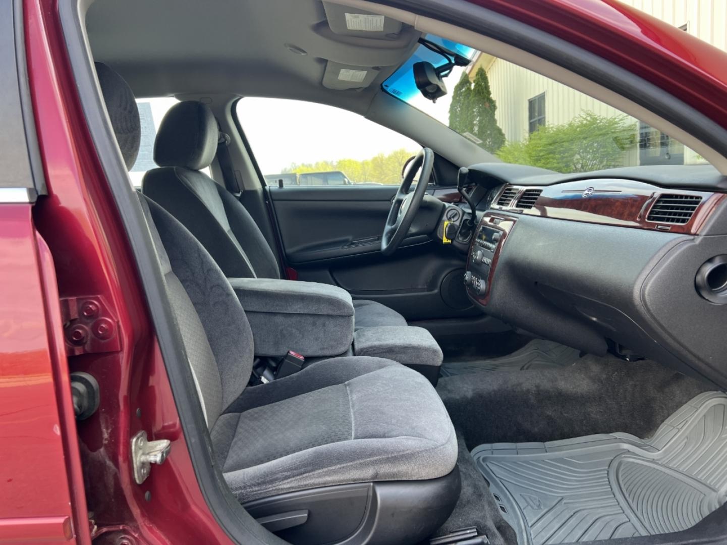 2009 MAROON /Gray Cloth Chevrolet Impala LT (2G1WT57K591) with an 3.5L V6 engine, 4-Speed Automatic Overdrive transmission, located at 2990 Old Orchard Rd., Jackson, MO, 63755, 37.354214, -89.612106 - 2009 Chevrolet Impala LT 110xxx miles Front Wheel Drive 3.5L V6 Automatic Power Driver Seat Remote Start Cruise Power Windows/Locks/Mirrors We have financing available and we accept trades! Fill out a credit application on our website or come by today! If you have any questions, give us a - Photo#14