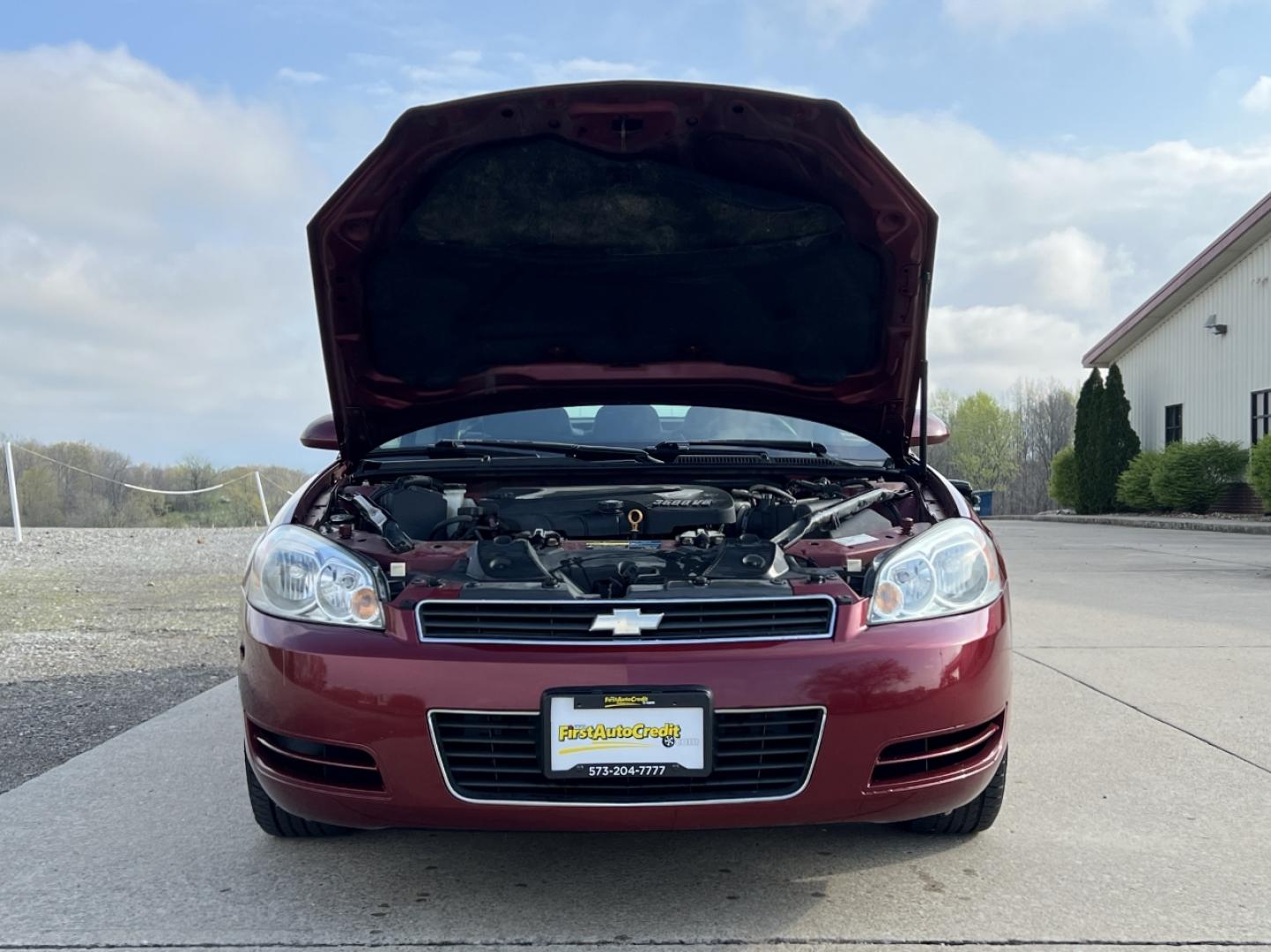 2009 MAROON /Gray Cloth Chevrolet Impala LT (2G1WT57K591) with an 3.5L V6 engine, 4-Speed Automatic Overdrive transmission, located at 2990 Old Orchard Rd., Jackson, MO, 63755, 37.354214, -89.612106 - 2009 Chevrolet Impala LT 110xxx miles Front Wheel Drive 3.5L V6 Automatic Power Driver Seat Remote Start Cruise Power Windows/Locks/Mirrors We have financing available and we accept trades! Fill out a credit application on our website or come by today! If you have any questions, give us a - Photo#28