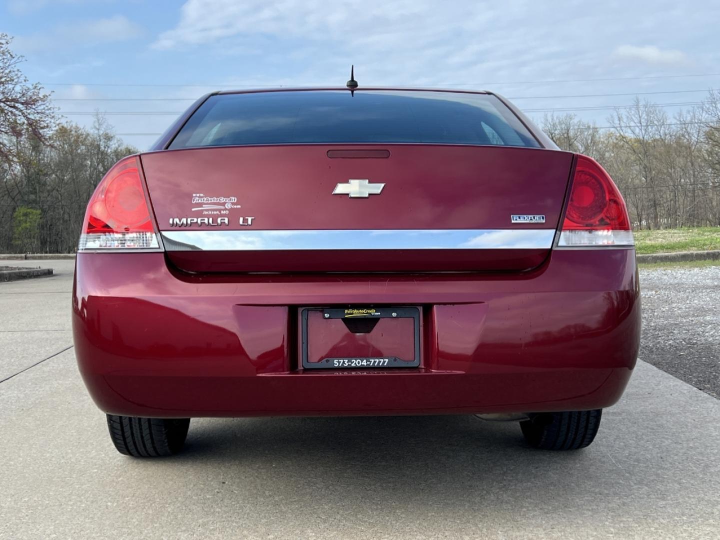 2009 MAROON /Gray Cloth Chevrolet Impala LT (2G1WT57K591) with an 3.5L V6 engine, 4-Speed Automatic Overdrive transmission, located at 2990 Old Orchard Rd., Jackson, MO, 63755, 37.354214, -89.612106 - 2009 Chevrolet Impala LT 110xxx miles Front Wheel Drive 3.5L V6 Automatic Power Driver Seat Remote Start Cruise Power Windows/Locks/Mirrors We have financing available and we accept trades! Fill out a credit application on our website or come by today! If you have any questions, give us a - Photo#9