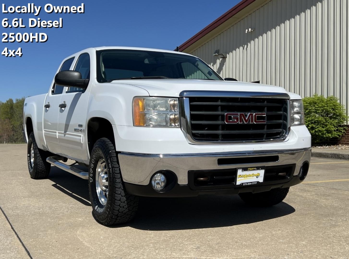 2009 WHITE /Gray Cloth GMC Sierra 2500HD SLE1 Crew Cab Long Box 4WD (1GTHK53679F) with an 6.6L V8 TURBO DIESEL engine, Automatic transmission, located at 2990 Old Orchard Rd., Jackson, MO, 63755, 37.354214, -89.612106 - 2009 GMC Sierra 2500HD SLE 190xxx miles 4x4 6.6L V8 Turbo Diesel Automatic Power Driver Seat Cruise Power Windows/Locks/Mirrors We have financing available and we accept trades! Fill out a credit application on our website or come by today! If you have any questions, give us a call at (573) - Photo#0