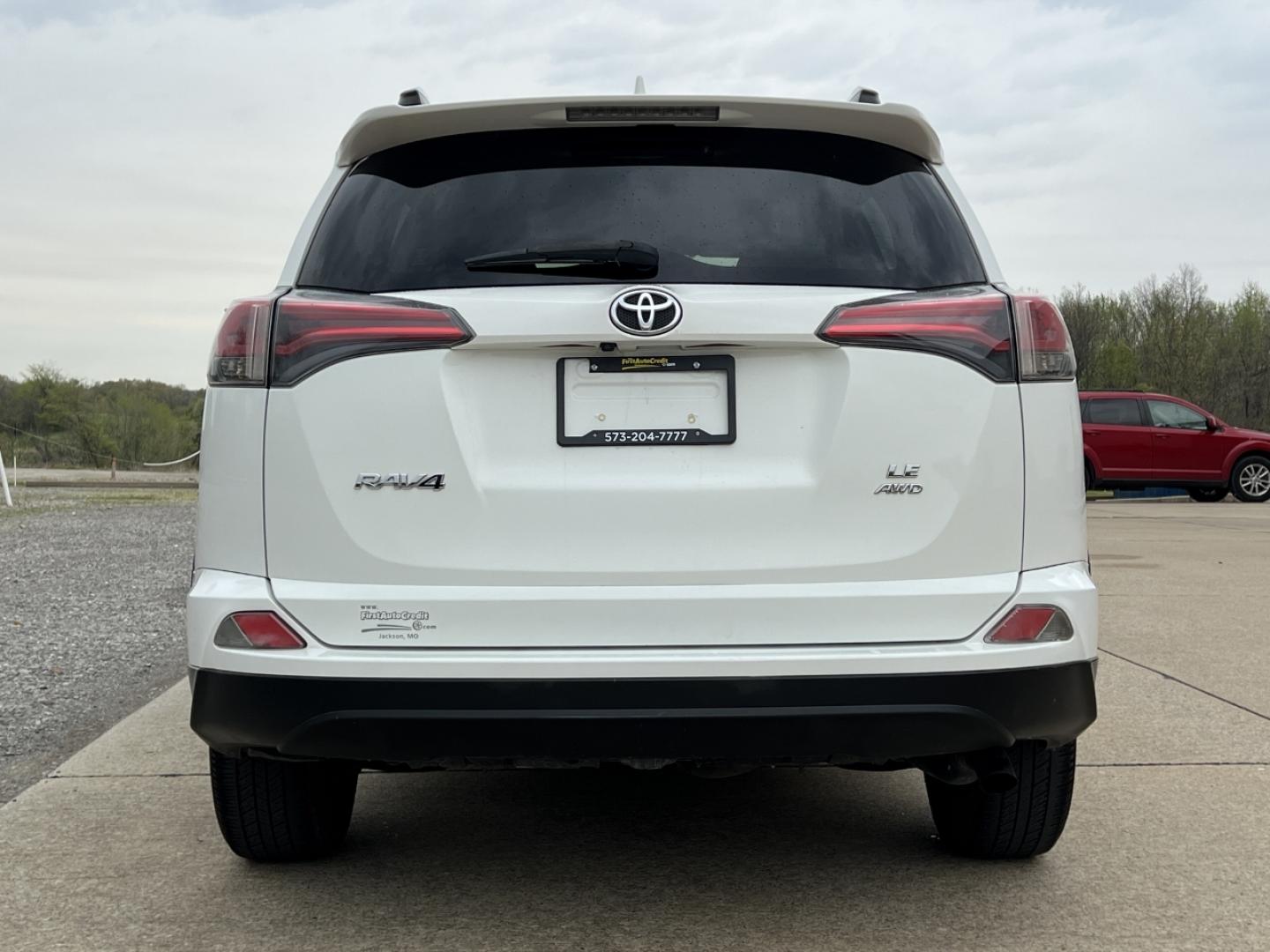 2016 WHITE /Black Cloth Toyota RAV4 LE AWD (JTMBFREV6GJ) with an 2.5L 4 Cyl. engine, Automatic transmission, located at 2990 Old Orchard Rd., Jackson, MO, 63755, 37.354214, -89.612106 - 2016 Toyota RAV4 LE 153xxx miles All Wheel Drive 2.5L 4 Cyl. Automatic Backup Camera Bluetooth Cruise Power Windows/Locks/Mirrors We have financing available and we accept trades! Fill out a credit application on our website or come by today! If you have any questions, give us a call at (5 - Photo#8