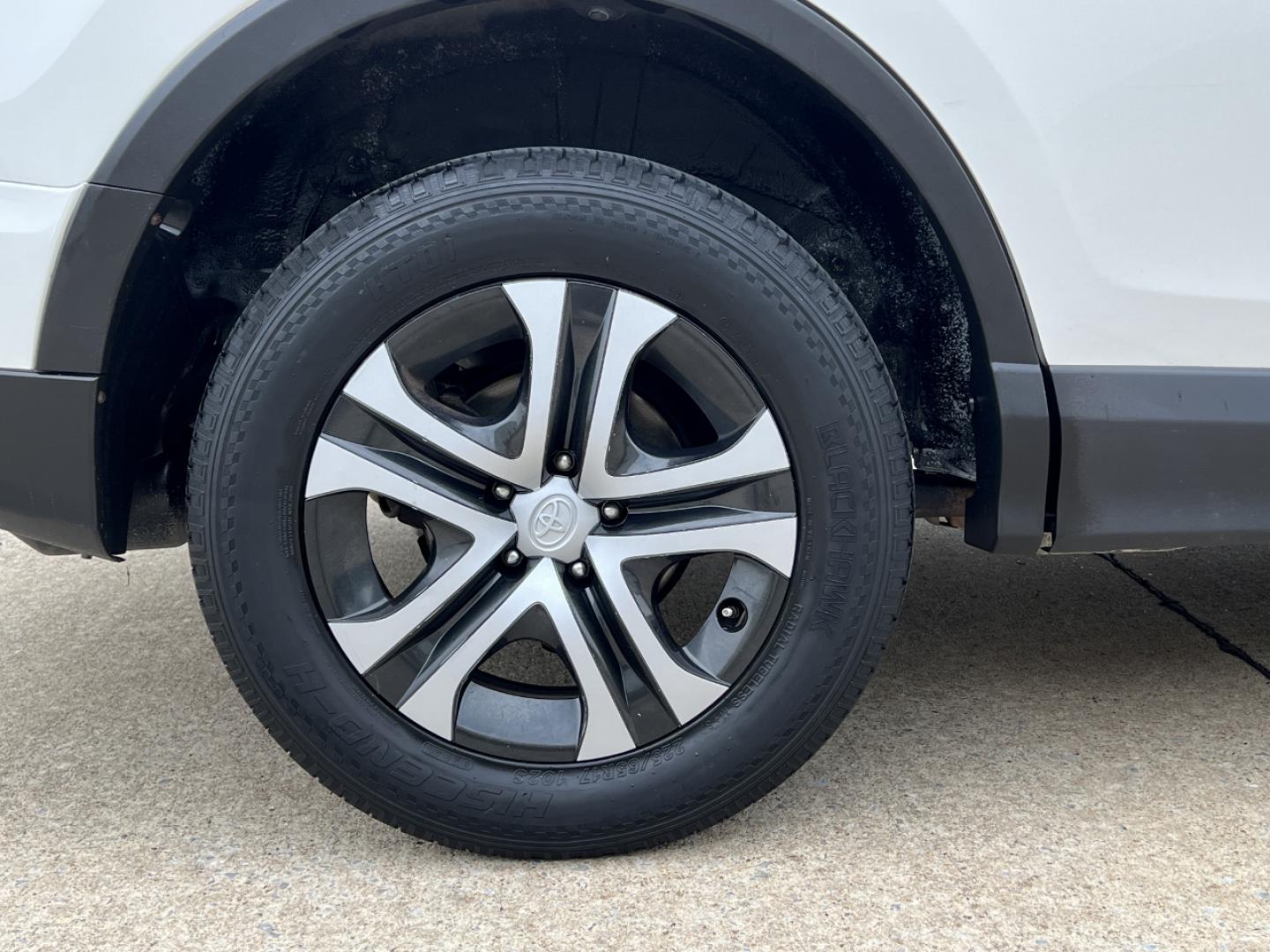 2016 WHITE /Black Cloth Toyota RAV4 LE AWD (JTMBFREV6GJ) with an 2.5L 4 Cyl. engine, Automatic transmission, located at 2990 Old Orchard Rd., Jackson, MO, 63755, 37.354214, -89.612106 - 2016 Toyota RAV4 LE 153xxx miles All Wheel Drive 2.5L 4 Cyl. Automatic Backup Camera Bluetooth Cruise Power Windows/Locks/Mirrors We have financing available and we accept trades! Fill out a credit application on our website or come by today! If you have any questions, give us a call at (5 - Photo#33
