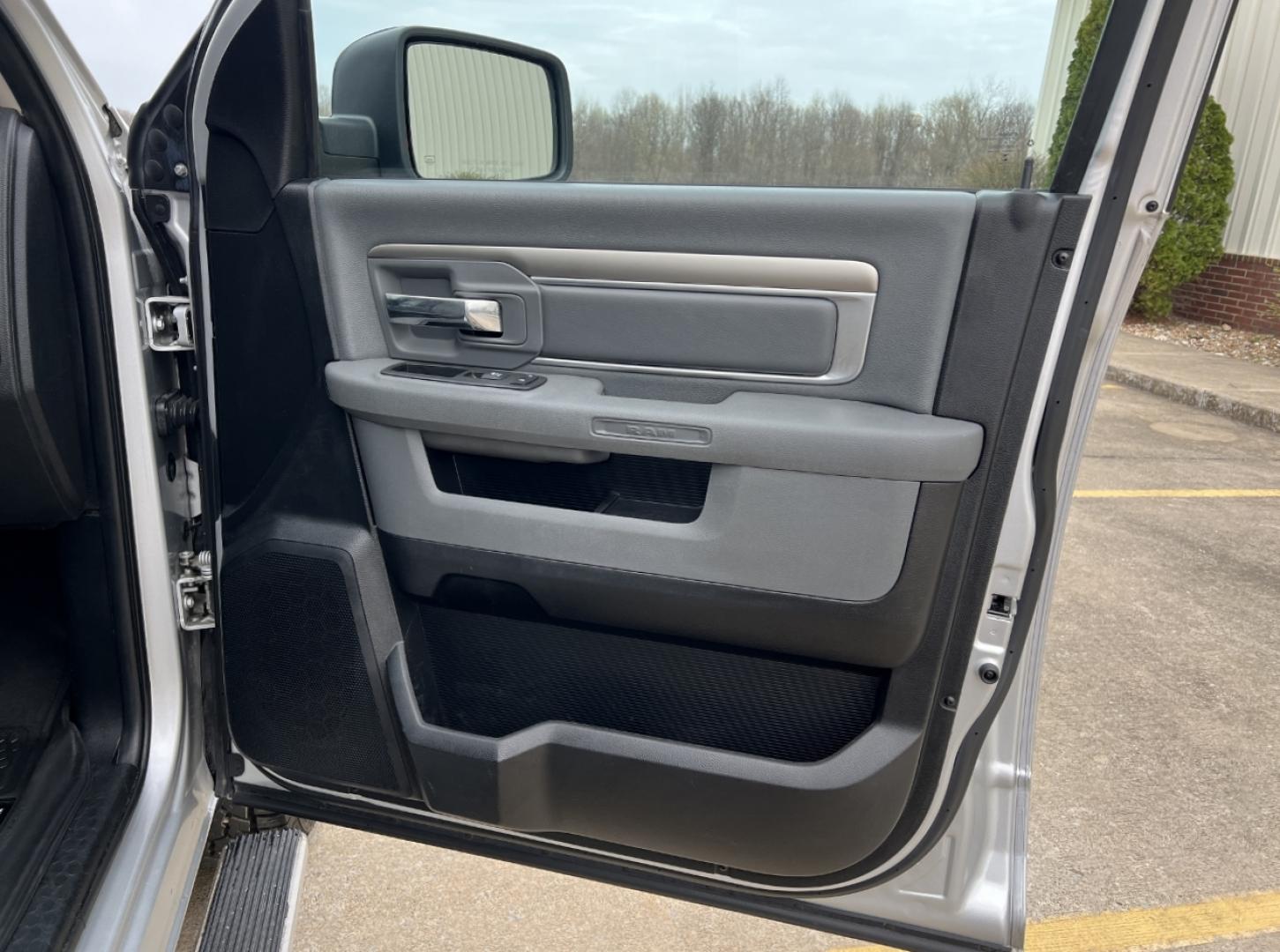 2014 SILVER /Gray Cloth RAM 1500 Big Horn Quad Cab 4WD (1C6RR7GT5ES) with an 5.7L V8 HEMI engine, Automatic transmission, located at 2990 Old Orchard Rd., Jackson, MO, 63755, 37.354214, -89.612106 - 2014 Ram 1500 Big Horn 115xxx miles 4x4 5.7L V8 HEMI Automatic Power Driver Seat Bluetooth Cruise Power Windows/Locks/Mirrors We have financing available and we accept trades! Fill out a credit application on our website or come by today! If you have any questions, give us a call at (573) - Photo#14