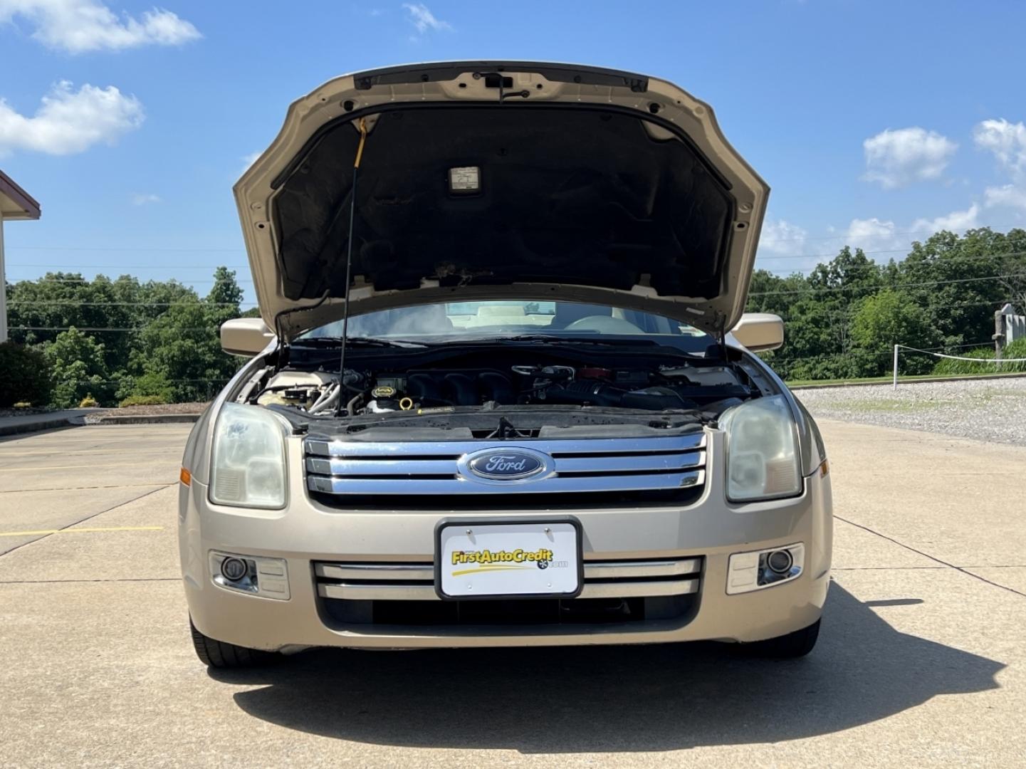 2006 TAN /Tan Leather Ford Fusion V6 SEL (3FAFP08156R) with an 3.0L V6 engine, Automatic transmission, located at 2990 Old Orchard Rd., Jackson, MO, 63755, 37.354214, -89.612106 - 2006 Ford Fusion SEL 156xxx miles Front Wheel Drive 3.0L V6 Automatic Leather Power Driver Seat Heated Seats Sunroof Cruise Power Windows/Locks/Mirrors We have financing available and we accept trades! Fill out a credit application on our website or come by today! If you have any questio - Photo#28