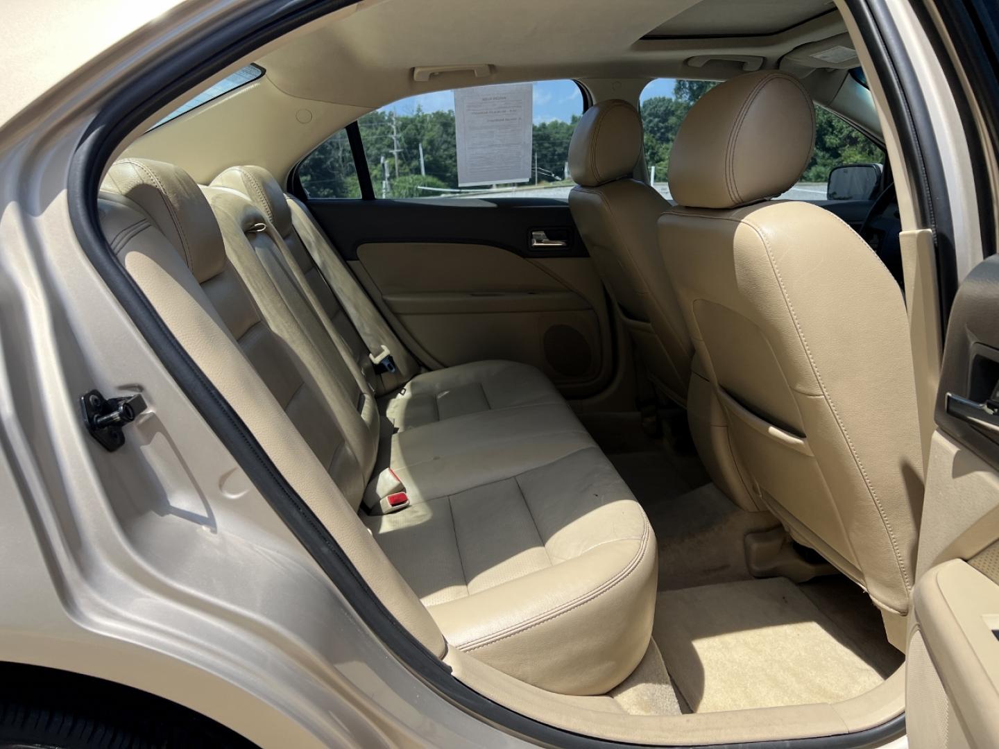 2006 TAN /Tan Leather Ford Fusion V6 SEL (3FAFP08156R) with an 3.0L V6 engine, Automatic transmission, located at 2990 Old Orchard Rd., Jackson, MO, 63755, 37.354214, -89.612106 - 2006 Ford Fusion SEL 156xxx miles Front Wheel Drive 3.0L V6 Automatic Leather Power Driver Seat Heated Seats Sunroof Cruise Power Windows/Locks/Mirrors We have financing available and we accept trades! Fill out a credit application on our website or come by today! If you have any questio - Photo#17