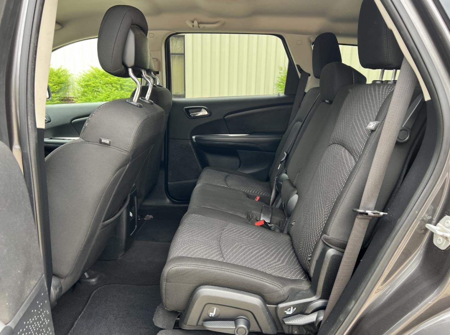 2020 GRAY /Black Cloth Dodge Journey SE Value (3C4PDCAB5LT) with an 2.4L 4 Cyl. engine, Automatic transmission, located at 2990 Old Orchard Rd., Jackson, MO, 63755, 37.354214, -89.612106 - 2020 Dodge Journey SE 1-Owner 83xxx miles Front Wheel Drive 2.4L 4 Cyl. Automatic 3rd Row Backup Camera Cruise Power Windows/Locks/Mirrors We have financing available and we accept trades! Fill out a credit application on our website or come by today! If you have any questions, give us a - Photo#15