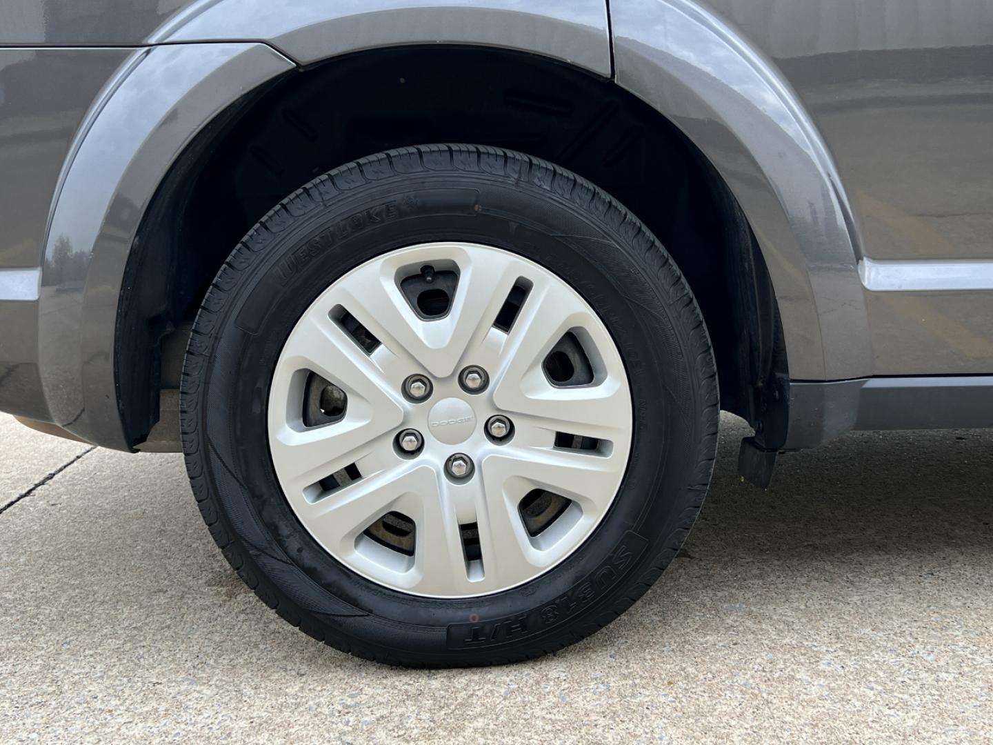 2020 GRAY /Black Cloth Dodge Journey SE Value (3C4PDCAB5LT) with an 2.4L 4 Cyl. engine, Automatic transmission, located at 2990 Old Orchard Rd., Jackson, MO, 63755, 37.354214, -89.612106 - 2020 Dodge Journey SE 1-Owner 83xxx miles Front Wheel Drive 2.4L 4 Cyl. Automatic 3rd Row Backup Camera Cruise Power Windows/Locks/Mirrors We have financing available and we accept trades! Fill out a credit application on our website or come by today! If you have any questions, give us a - Photo#35