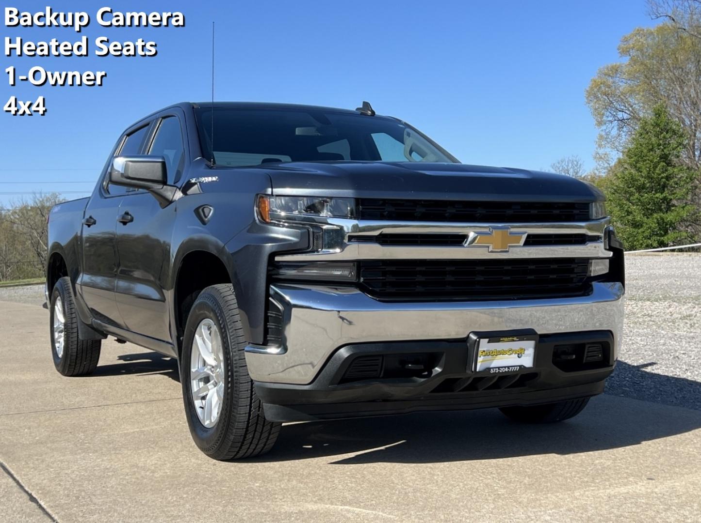 2019 GRAY /Black Cloth Chevrolet Silverado 1500 LT Crew Cab 4WD (3GCPYDEK7KG) with an 2.7L 4 Cyl. engine, Automatic transmission, located at 2990 Old Orchard Rd., Jackson, MO, 63755, 37.354214, -89.612106 - 2019 Chevrolet Silverado 1500 LT 1-Owner 178xxx miles 4x4 2.7L 4 Cyl. Automatic Power Driver Seat Heated Seats Heated Steering Wheel Backup Camera Bluetooth Remote Start Cruise Power Windows/Locks/Mirrors We have financing available and we accept trades! Fill out a credit application o - Photo#0