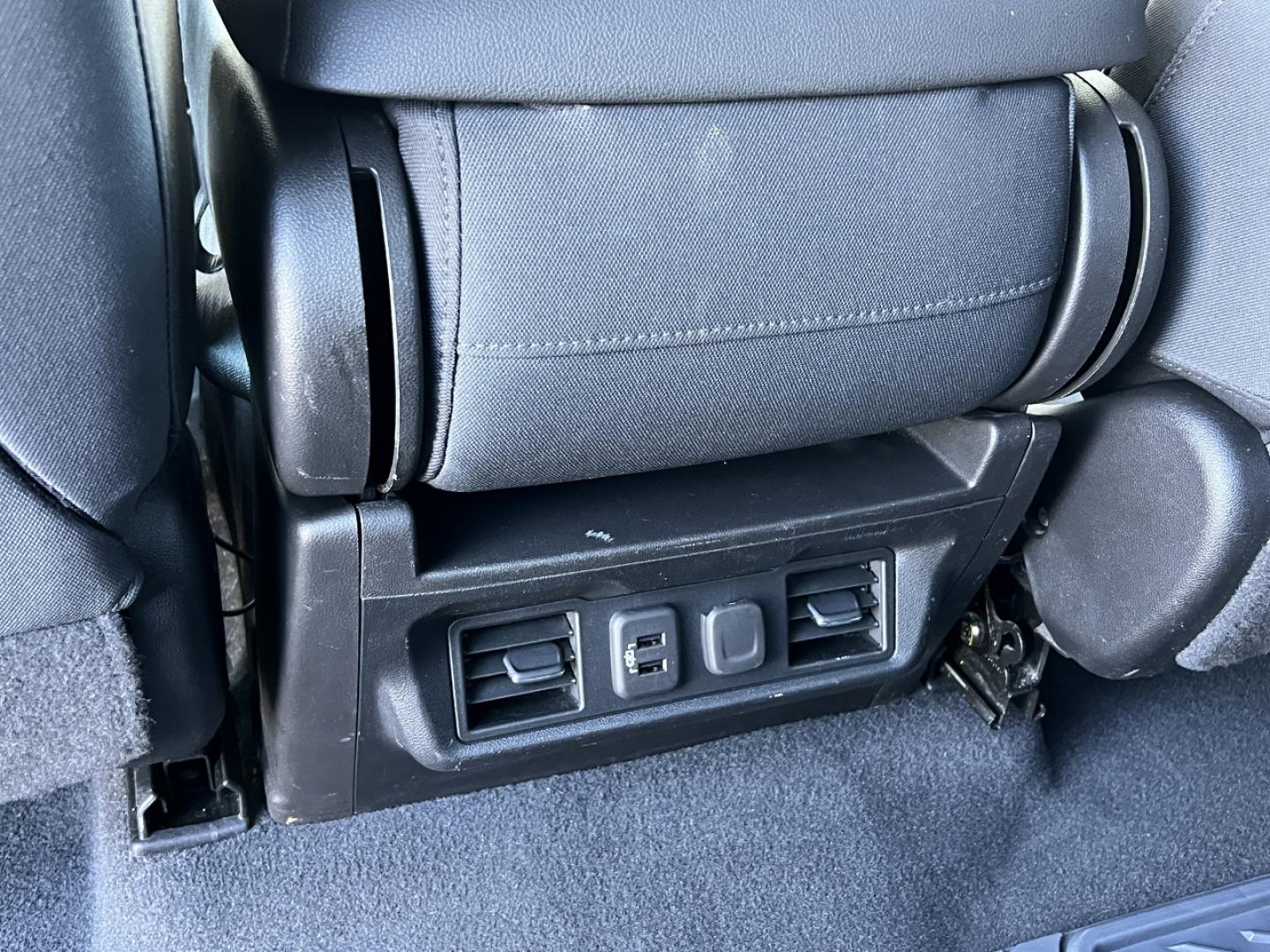2019 GRAY /Black Cloth Chevrolet Silverado 1500 LT Crew Cab 4WD (3GCPYDEK7KG) with an 2.7L 4 Cyl. engine, Automatic transmission, located at 2990 Old Orchard Rd., Jackson, MO, 63755, 37.354214, -89.612106 - 2019 Chevrolet Silverado 1500 LT 1-Owner 178xxx miles 4x4 2.7L 4 Cyl. Automatic Power Driver Seat Heated Seats Heated Steering Wheel Backup Camera Bluetooth Remote Start Cruise Power Windows/Locks/Mirrors We have financing available and we accept trades! Fill out a credit application o - Photo#31