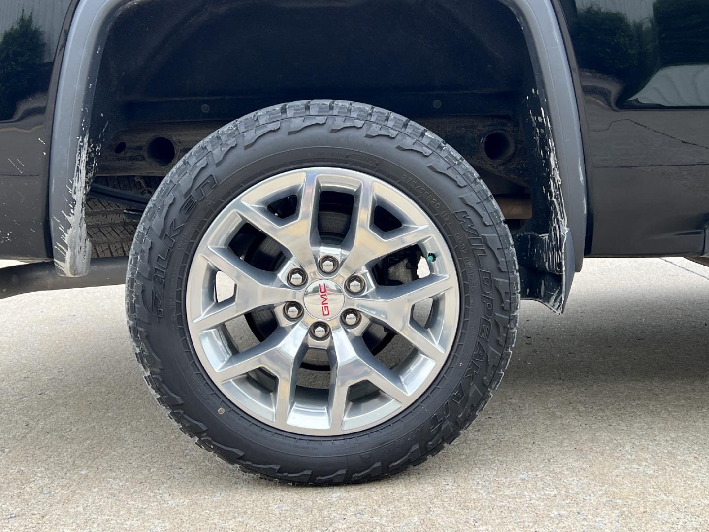 2017 BLACK /Tan Leather GMC Sierra 1500 SLT Crew Cab Long Box 4WD (3GTU2NEC2HG) with an 5.3L V8 engine, Automatic transmission, located at 2990 Old Orchard Rd., Jackson, MO, 63755, 37.354214, -89.612106 - 2017 GMC Sierra 1500 SLT 1-Owner 171xxx miles 4x4 5.3L V8 Automatic Leather Power/Heated Seats Backup Camera Bluetooth Remote Start Cruise Power Windows/Locks/Mirrors We have financing available and we accept trades! Fill out a credit application on our website or come by today! If you - Photo#38