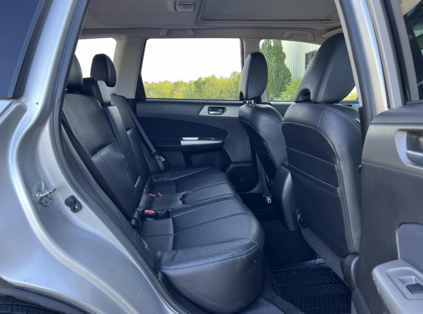 2010 SILVER /Black Leather Subaru Forester 2.5X Limited (JF2SH6DC3AH) with an 2.5L 4 Cyl. engine, Automatic transmission, located at 2990 Old Orchard Rd., Jackson, MO, 63755, 37.354214, -89.612106 - 2010 Subaru Forester 2.5X Limited 163xxx miles All Wheel Drive 2.5L 4 Cyl. Automatic Leather Backup Camera Power Driver Seat Heated Seats Sunroof Cruise Power Windows/Locks/Mirrors We have financing available and we accept trades! Fill out a credit application on our website or come by t - Photo#18