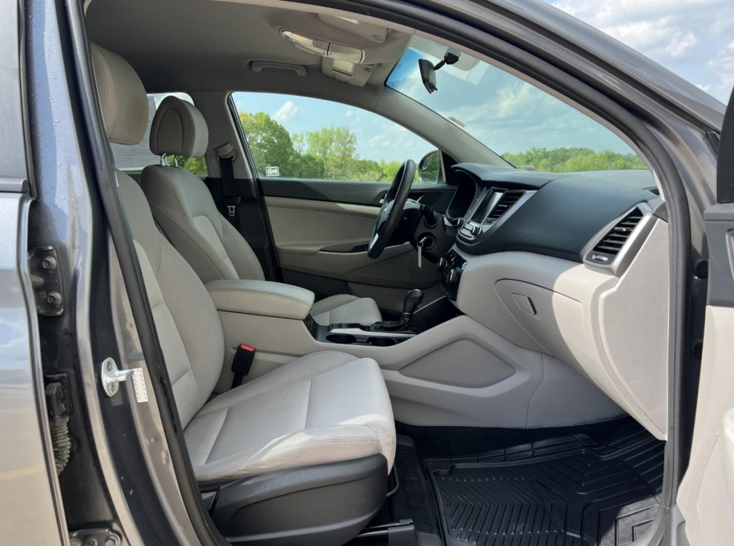 2018 GRAY /Gray Cloth Hyundai Tucson SE AWD (KM8J3CA46JU) with an 2.0L 4 Cyl. engine, Automatic transmission, located at 2990 Old Orchard Rd., Jackson, MO, 63755, 37.354214, -89.612106 - 2018 Hyundai Tucson SEL 124xxx miles All Wheel Drive 2.0L 4 Cyl. Automatic Backup Camera Power Driver Seat Heated Seats Bluetooth Cruise Power Windows/Locks/Mirrors We have financing available and we accept trades! Fill out a credit application on our website or come by today! If you hav - Photo#15
