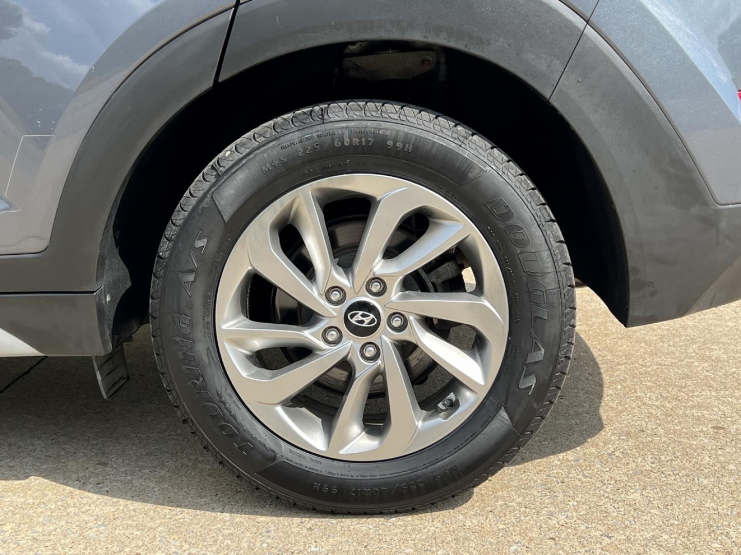 2018 GRAY /Gray Cloth Hyundai Tucson SE AWD (KM8J3CA46JU) with an 2.0L 4 Cyl. engine, Automatic transmission, located at 2990 Old Orchard Rd., Jackson, MO, 63755, 37.354214, -89.612106 - 2018 Hyundai Tucson SEL 124xxx miles All Wheel Drive 2.0L 4 Cyl. Automatic Backup Camera Power Driver Seat Heated Seats Bluetooth Cruise Power Windows/Locks/Mirrors We have financing available and we accept trades! Fill out a credit application on our website or come by today! If you hav - Photo#35
