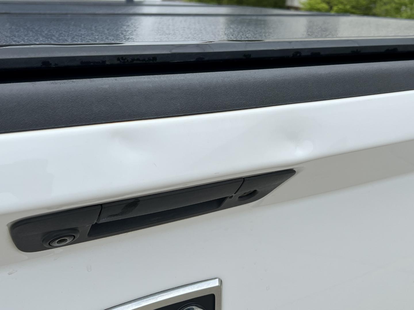 2018 WHITE /Black Leather RAM 1500 Laramie Crew Cab SWB 4WD (1C6RR7NT3JS) with an 5.7L V8 engine, Automatic transmission, located at 2990 Old Orchard Rd., Jackson, MO, 63755, 37.354214, -89.612106 - 2018 Ram 1500 Laramie 1-Owner 98xxx miles 4x4 5.7L V8 HEMI Automatic Leather Navigation Power/Heated/Cooled Seats Heated Rear Seats Heated Steering Wheel Backup Camera Bluetooth Remote Start Cruise Power Windows/Locks/Mirrors We have financing available and we accept trades! Fill out - Photo#44