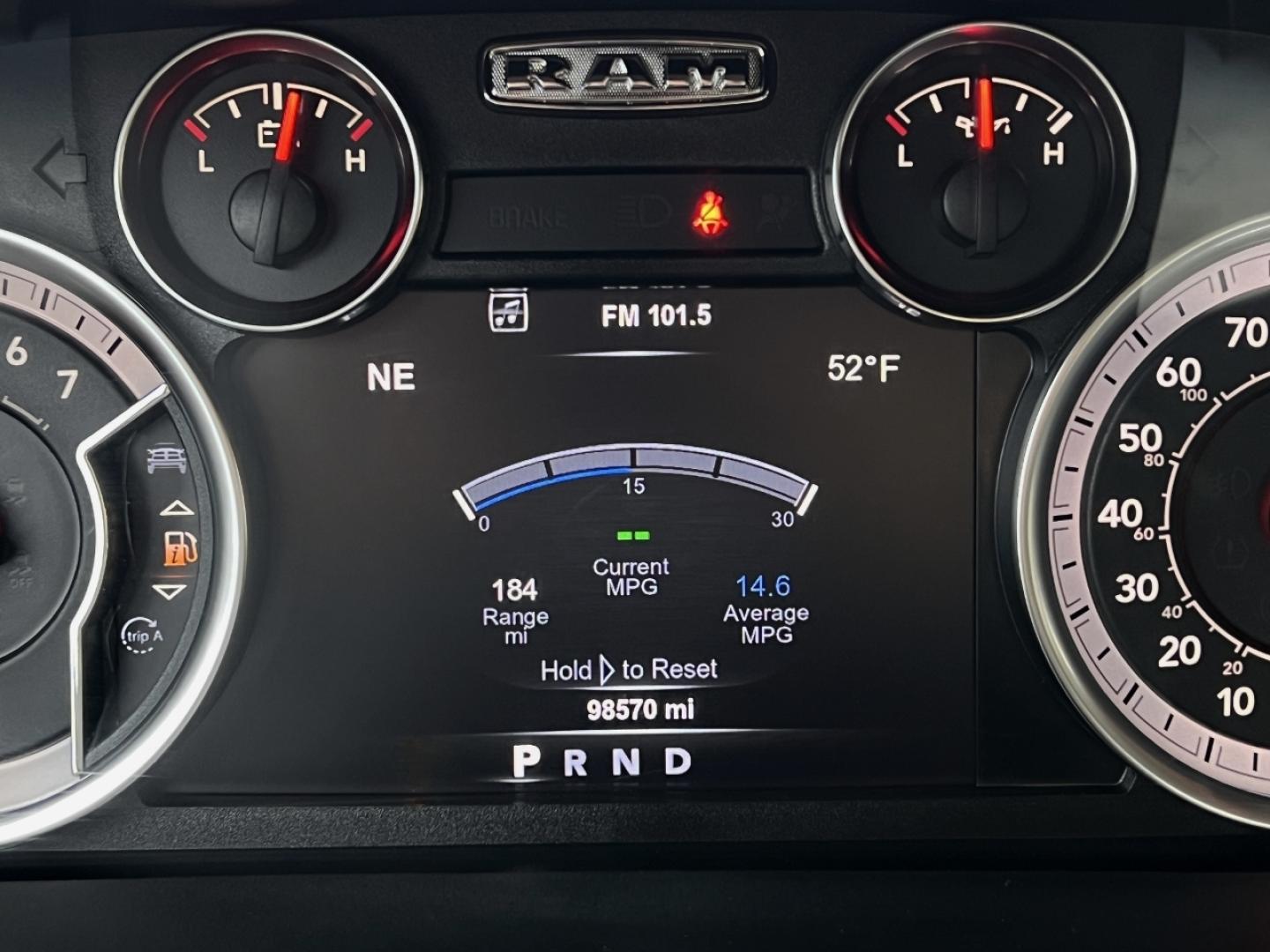 2018 WHITE /Black Leather RAM 1500 Laramie Crew Cab SWB 4WD (1C6RR7NT3JS) with an 5.7L V8 engine, Automatic transmission, located at 2990 Old Orchard Rd., Jackson, MO, 63755, 37.354214, -89.612106 - 2018 Ram 1500 Laramie 1-Owner 98xxx miles 4x4 5.7L V8 HEMI Automatic Leather Navigation Power/Heated/Cooled Seats Heated Rear Seats Heated Steering Wheel Backup Camera Bluetooth Remote Start Cruise Power Windows/Locks/Mirrors We have financing available and we accept trades! Fill out - Photo#25