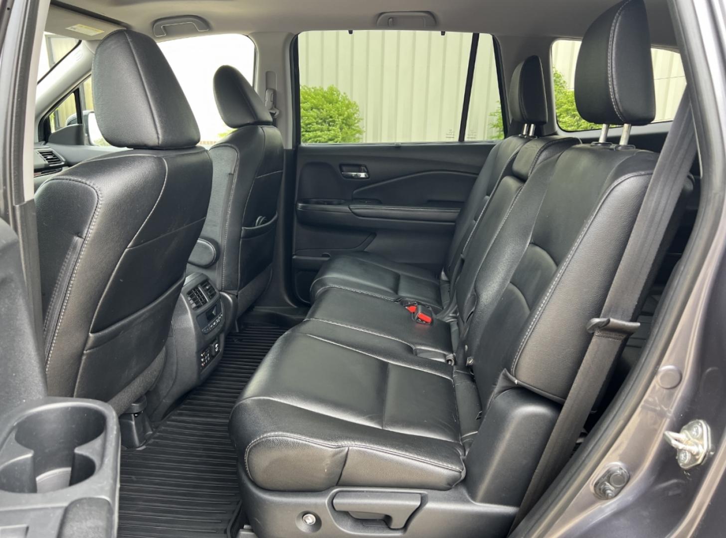2017 GRAY /Black Leather Honda Pilot Touring 4WD (5FNYF6H92HB) with an 3.5L V6 engine, Automatic transmission, located at 2990 Old Orchard Rd., Jackson, MO, 63755, 37.354214, -89.612106 - 2017 Honda Pilot Touring 157xxx miles All Wheel Drive 3.5L V6 Automatic Leather 3rd Row Power/Heated Seats Rear Entertainment Backup Camera Sunroof Bluetooth Remote Start Cruise Power Windows/Locks/Mirrors We have financing available and we accept trades! Fill out a credit application - Photo#19
