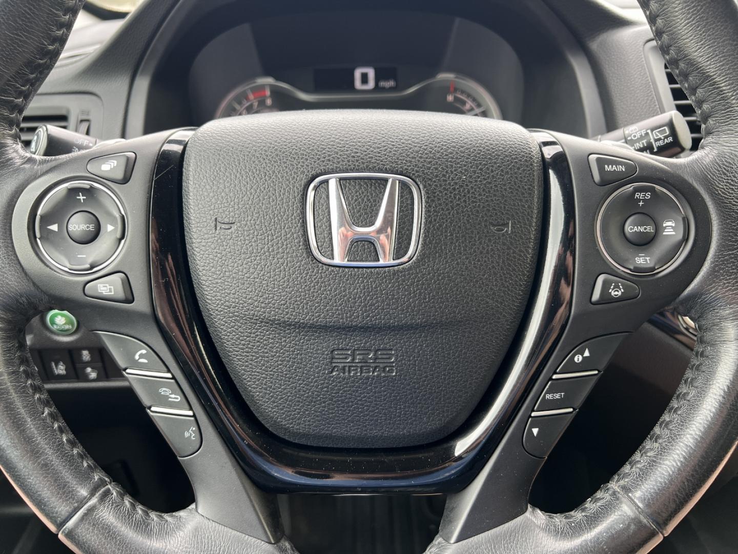 2017 GRAY /Black Leather Honda Pilot Touring 4WD (5FNYF6H92HB) with an 3.5L V6 engine, Automatic transmission, located at 2990 Old Orchard Rd., Jackson, MO, 63755, 37.354214, -89.612106 - 2017 Honda Pilot Touring 157xxx miles All Wheel Drive 3.5L V6 Automatic Leather 3rd Row Power/Heated Seats Rear Entertainment Backup Camera Sunroof Bluetooth Remote Start Cruise Power Windows/Locks/Mirrors We have financing available and we accept trades! Fill out a credit application - Photo#26