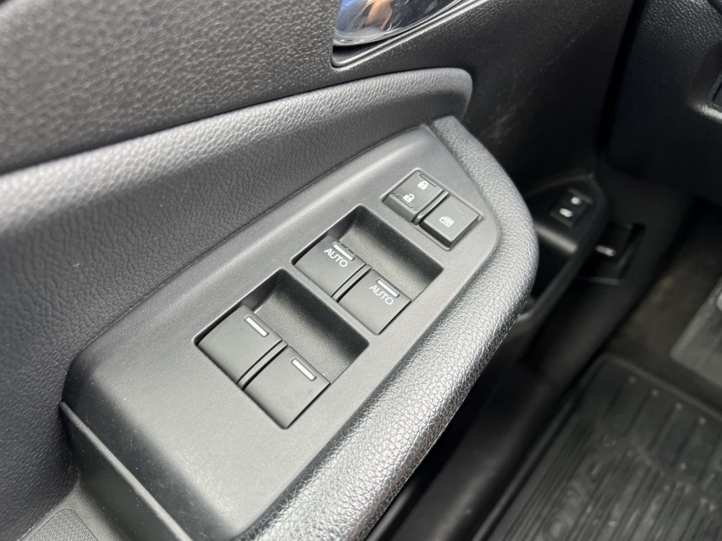 2017 GRAY /Black Leather Honda Pilot Touring 4WD (5FNYF6H92HB) with an 3.5L V6 engine, Automatic transmission, located at 2990 Old Orchard Rd., Jackson, MO, 63755, 37.354214, -89.612106 - 2017 Honda Pilot Touring 157xxx miles All Wheel Drive 3.5L V6 Automatic Leather 3rd Row Power/Heated Seats Rear Entertainment Backup Camera Sunroof Bluetooth Remote Start Cruise Power Windows/Locks/Mirrors We have financing available and we accept trades! Fill out a credit application - Photo#33