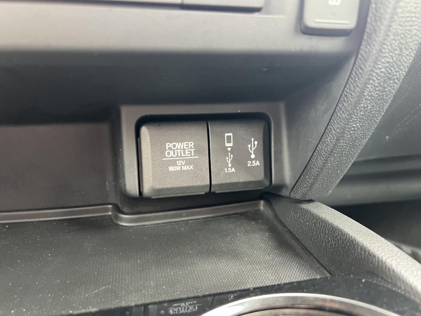 2017 GRAY /Black Leather Honda Pilot Touring 4WD (5FNYF6H92HB) with an 3.5L V6 engine, Automatic transmission, located at 2990 Old Orchard Rd., Jackson, MO, 63755, 37.354214, -89.612106 - 2017 Honda Pilot Touring 157xxx miles All Wheel Drive 3.5L V6 Automatic Leather 3rd Row Power/Heated Seats Rear Entertainment Backup Camera Sunroof Bluetooth Remote Start Cruise Power Windows/Locks/Mirrors We have financing available and we accept trades! Fill out a credit application - Photo#32