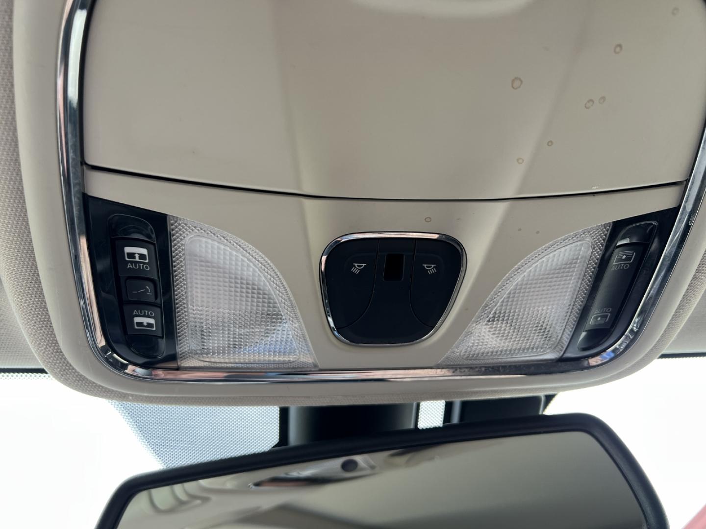 2014 WHITE /Brown Leather Jeep Cherokee Trailhawk 4WD (1C4PJMBS0EW) with an 3.2L V6 engine, Automatic transmission, located at 2990 Old Orchard Rd., Jackson, MO, 63755, 37.354214, -89.612106 - 2014 Jeep Cherokee Trailhawk 138xxx miles 4 Wheel Drive 3.2L V6 Automatic Leather Navigation Backup Camera Power Driver Seat Heated Seats Heated Steering Wheel Sunroof Bluetooth Remote Start Cruise Power Windows/Locks/Mirrors We have financing available and we accept trades! Fill out - Photo#34