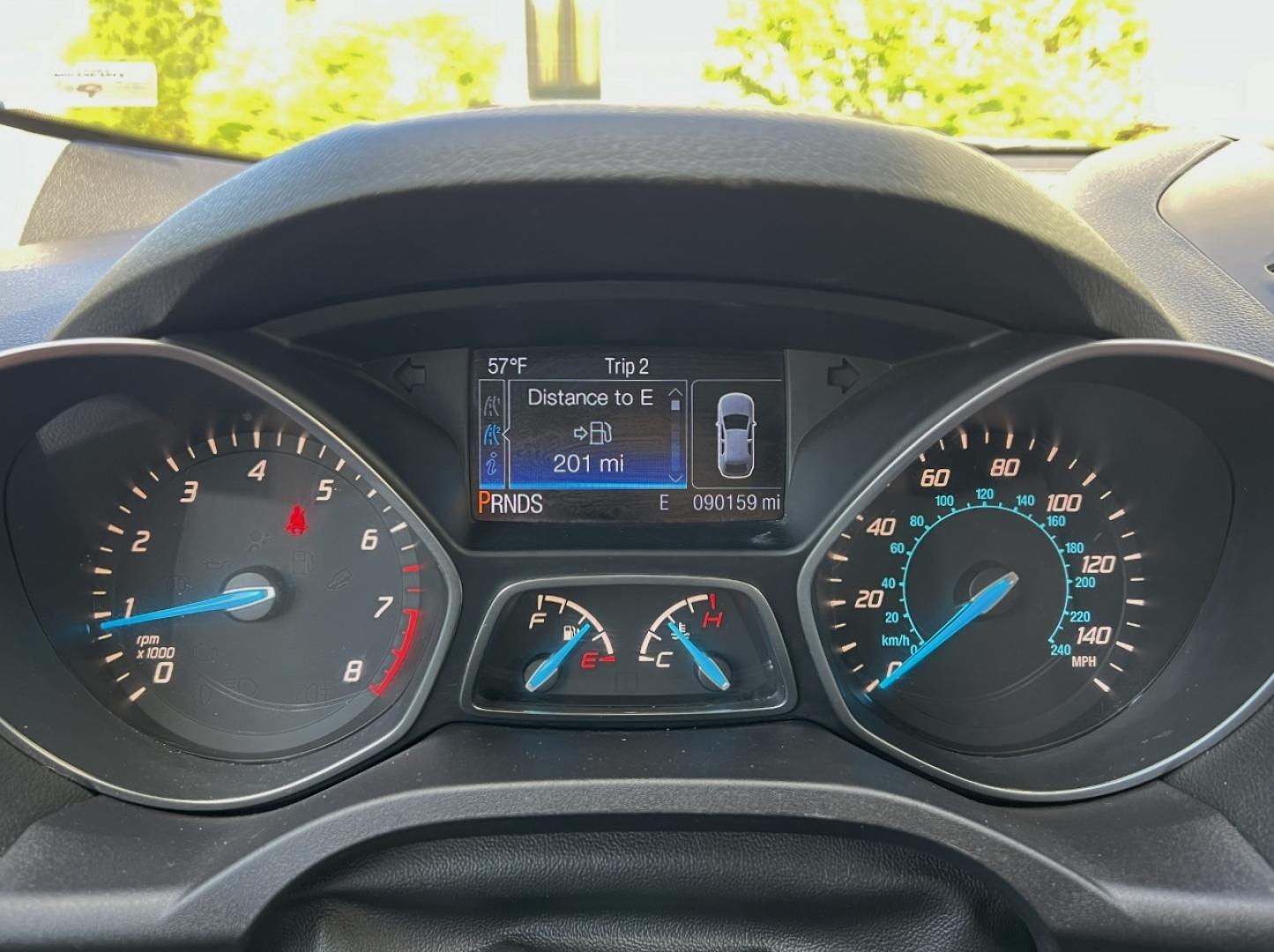 2014 GRAY /Black Leather Ford Escape SE FWD (1FMCU0GX1EU) with an 1.6L 4 Cyl. engine, Automatic transmission, located at 2990 Old Orchard Rd., Jackson, MO, 63755, 37.354214, -89.612106 - 2014 Ford Escape SE Only 90xxx miles Front Wheel Drive 1.6L 4 Cyl. Automatic Leather Power Driver Seat Heated Seats Backup Camera Bluetooth Cruise Power Windows/Locks/Mirrors We have financing available and we accept trades! Fill out a credit application on our website or come by today! - Photo#1