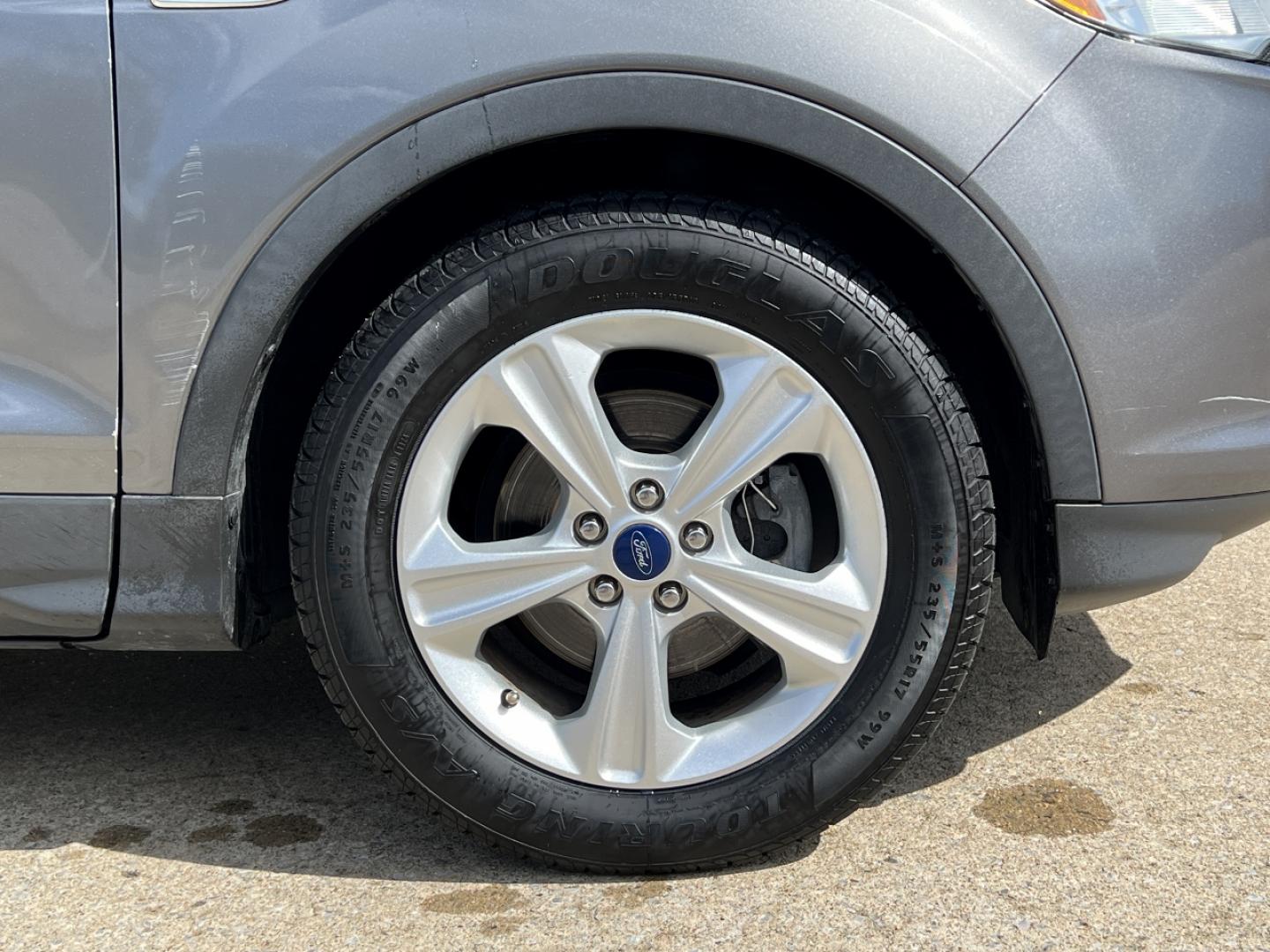2014 GRAY /Black Leather Ford Escape SE FWD (1FMCU0GX1EU) with an 1.6L 4 Cyl. engine, Automatic transmission, located at 2990 Old Orchard Rd., Jackson, MO, 63755, 37.354214, -89.612106 - 2014 Ford Escape SE Only 90xxx miles Front Wheel Drive 1.6L 4 Cyl. Automatic Leather Power Driver Seat Heated Seats Backup Camera Bluetooth Cruise Power Windows/Locks/Mirrors We have financing available and we accept trades! Fill out a credit application on our website or come by today! - Photo#36