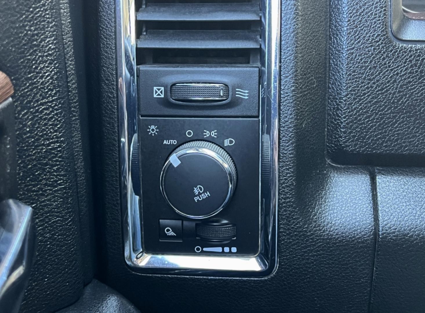 2015 BLUE /Black Leather RAM 1500 Laramie Crew Cab SWB 4WD (1C6RR7NT1FS) with an 5.7L V8 HEMI engine, Automatic transmission, located at 2990 Old Orchard Rd., Jackson, MO, 63755, 37.354214, -89.612106 - 2015 Ram 1500 Laramie 191xxx miles 4x4 5.7L V8 HEMI Automatic Leather Power/Heated/Cooled Seats Heated Rear Seats Heated Steering Wheel Backup Camera Bluetooth Remote Start Cruise Power Windows/Locks/Mirrors We have financing available and we accept trades! Fill out a credit applicatio - Photo#33