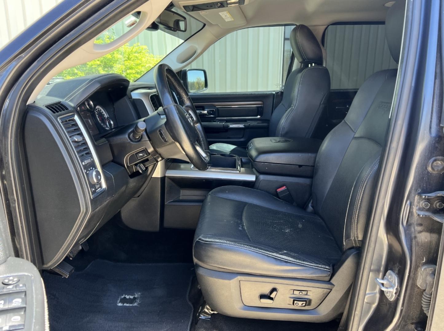 2015 BLUE /Black Leather RAM 1500 Laramie Crew Cab SWB 4WD (1C6RR7NT1FS) with an 5.7L V8 HEMI engine, Automatic transmission, located at 2990 Old Orchard Rd., Jackson, MO, 63755, 37.354214, -89.612106 - 2015 Ram 1500 Laramie 191xxx miles 4x4 5.7L V8 HEMI Automatic Leather Power/Heated/Cooled Seats Heated Rear Seats Heated Steering Wheel Backup Camera Bluetooth Remote Start Cruise Power Windows/Locks/Mirrors We have financing available and we accept trades! Fill out a credit applicatio - Photo#16