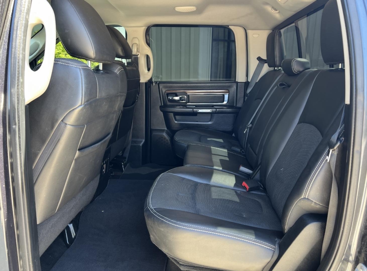 2015 BLUE /Black Leather RAM 1500 Laramie Crew Cab SWB 4WD (1C6RR7NT1FS) with an 5.7L V8 HEMI engine, Automatic transmission, located at 2990 Old Orchard Rd., Jackson, MO, 63755, 37.354214, -89.612106 - 2015 Ram 1500 Laramie 191xxx miles 4x4 5.7L V8 HEMI Automatic Leather Power/Heated/Cooled Seats Heated Rear Seats Heated Steering Wheel Backup Camera Bluetooth Remote Start Cruise Power Windows/Locks/Mirrors We have financing available and we accept trades! Fill out a credit applicatio - Photo#19