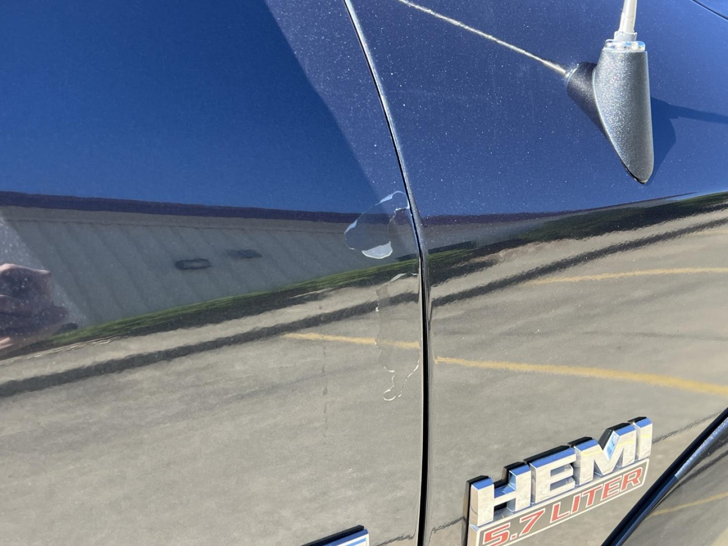 2015 BLUE /Black Leather RAM 1500 Laramie Crew Cab SWB 4WD (1C6RR7NT1FS) with an 5.7L V8 HEMI engine, Automatic transmission, located at 2990 Old Orchard Rd., Jackson, MO, 63755, 37.354214, -89.612106 - 2015 Ram 1500 Laramie 191xxx miles 4x4 5.7L V8 HEMI Automatic Leather Power/Heated/Cooled Seats Heated Rear Seats Heated Steering Wheel Backup Camera Bluetooth Remote Start Cruise Power Windows/Locks/Mirrors We have financing available and we accept trades! Fill out a credit applicatio - Photo#46