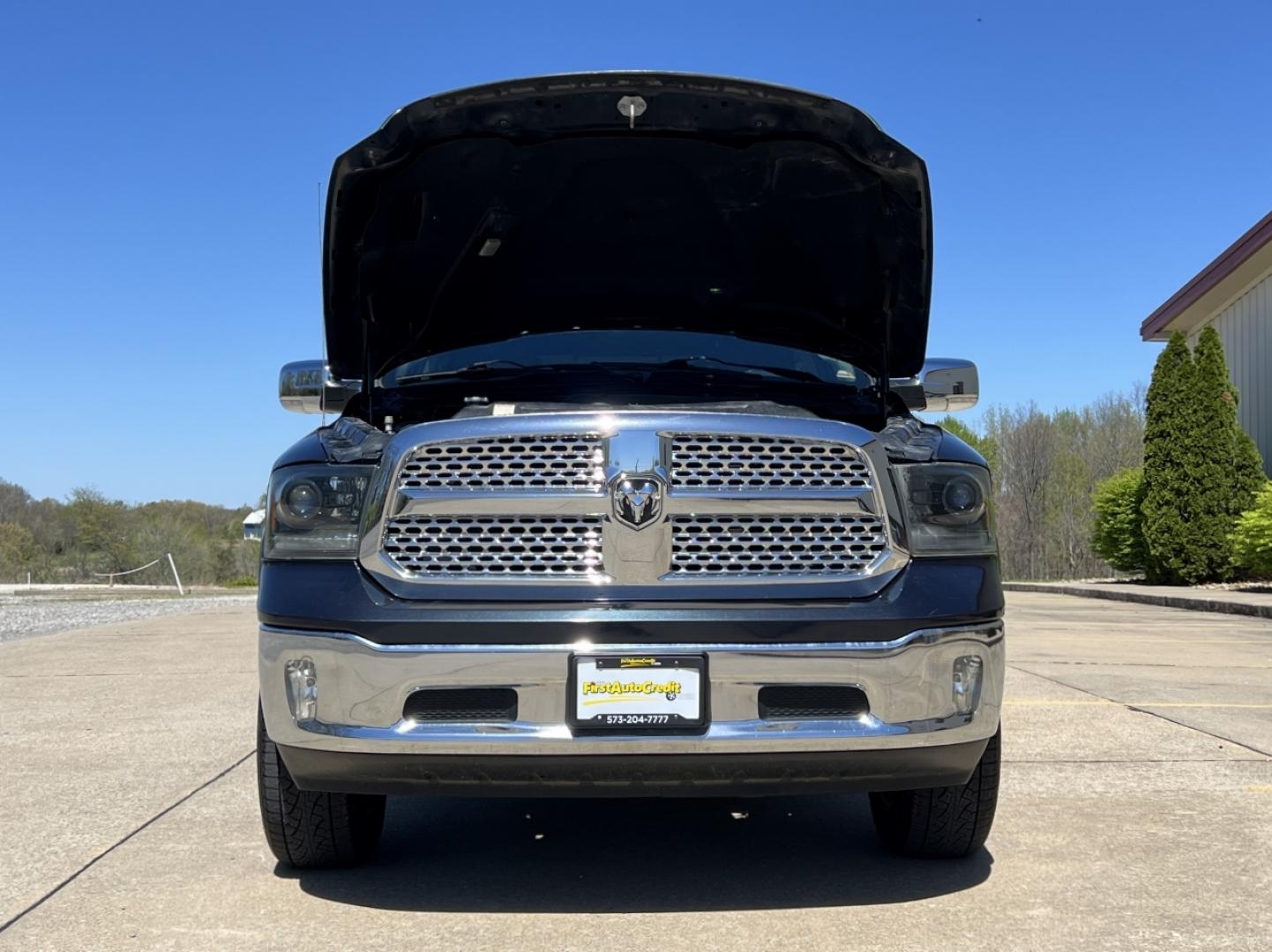 2015 BLUE /Black Leather RAM 1500 Laramie Crew Cab SWB 4WD (1C6RR7NT1FS) with an 5.7L V8 HEMI engine, Automatic transmission, located at 2990 Old Orchard Rd., Jackson, MO, 63755, 37.354214, -89.612106 - 2015 Ram 1500 Laramie 191xxx miles 4x4 5.7L V8 HEMI Automatic Leather Power/Heated/Cooled Seats Heated Rear Seats Heated Steering Wheel Backup Camera Bluetooth Remote Start Cruise Power Windows/Locks/Mirrors We have financing available and we accept trades! Fill out a credit applicatio - Photo#35