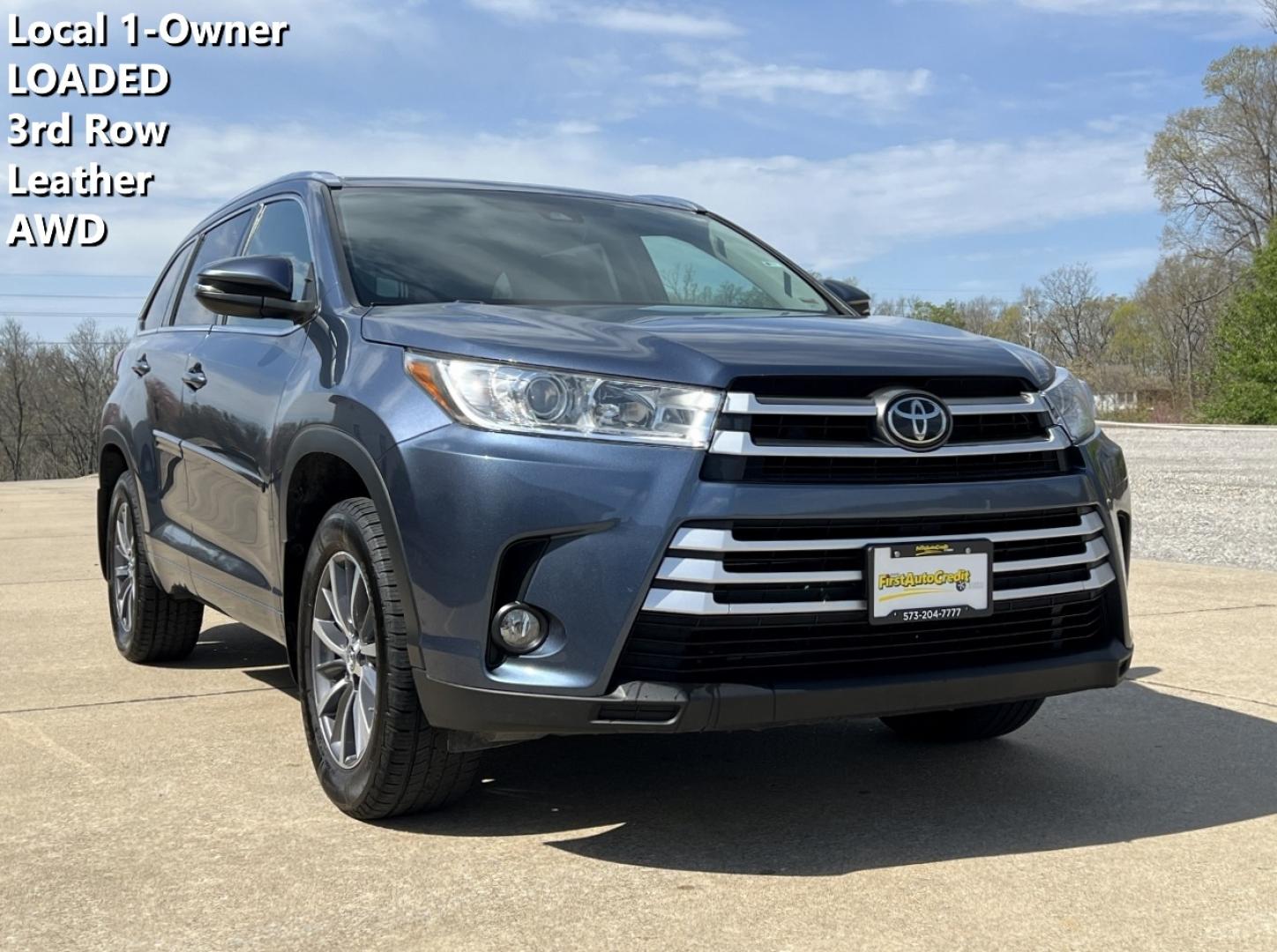 2017 BLUE /Tan Leather Toyota Highlander XLE AWD V6 (5TDJZRFH6HS) with an 3.5L V6 engine, Automatic transmission, located at 2990 Old Orchard Rd., Jackson, MO, 63755, 37.354214, -89.612106 - 2017 Toyota Highlander SE Local 1-Owner 140xxx miles All Wheel Drive 3.5L V6 Automatic Leather 3rd Row Navigation Power/Heated Seats Backup Camera Sunroof Bluetooth Cruise Power Windows/Locks/Mirrors We have financing available and we accept trades! Fill out a credit application on ou - Photo#0