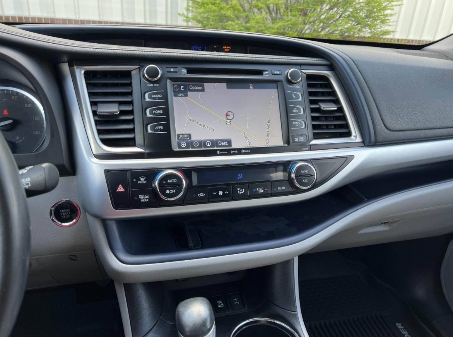2017 BLUE /Tan Leather Toyota Highlander XLE AWD V6 (5TDJZRFH6HS) with an 3.5L V6 engine, Automatic transmission, located at 2990 Old Orchard Rd., Jackson, MO, 63755, 37.354214, -89.612106 - 2017 Toyota Highlander SE Local 1-Owner 140xxx miles All Wheel Drive 3.5L V6 Automatic Leather 3rd Row Navigation Power/Heated Seats Backup Camera Sunroof Bluetooth Cruise Power Windows/Locks/Mirrors We have financing available and we accept trades! Fill out a credit application on ou - Photo#28