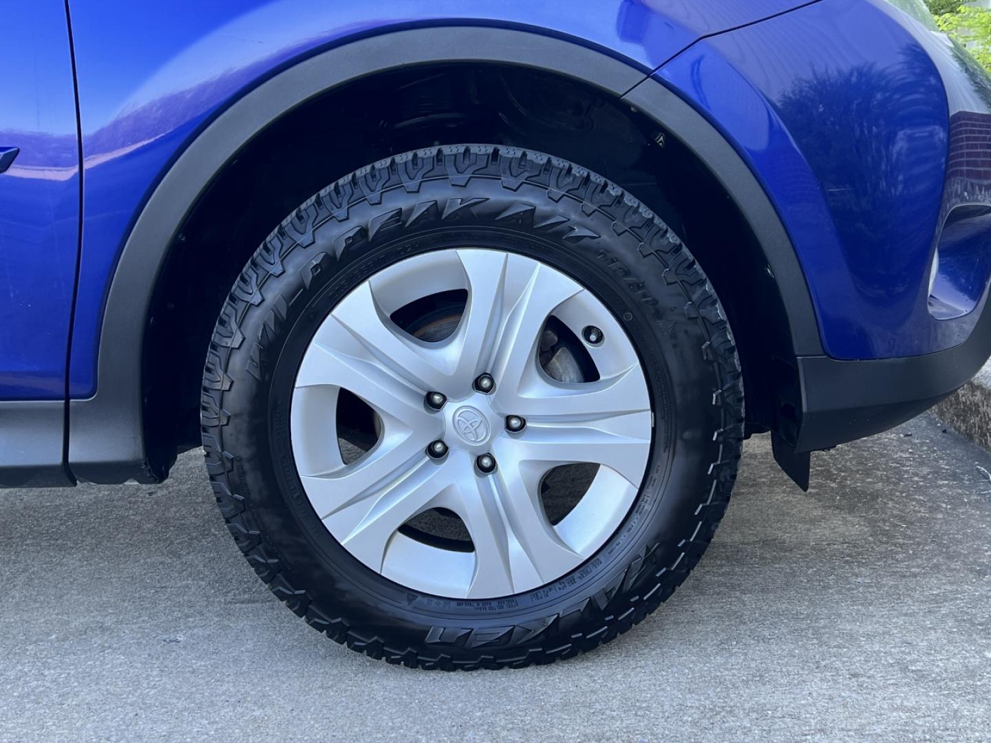2015 BLUE /Black Cloth Toyota RAV4 LE AWD (2T3BFREV5FW) with an 2.5L 4 Cyl. engine, Automatic transmission, located at 2990 Old Orchard Rd., Jackson, MO, 63755, 37.354214, -89.612106 - 2015 Toyota RAV4 LE 153xxx miles All Wheel Drive 2.5L 4 Cyl. Automatic Backup Camera Bluetooth Cruise Power Windows/Locks/Mirrors We have financing available and we accept trades! Fill out a credit application on our website or come by today! If you have any questions, give us a call at (5 - Photo#34