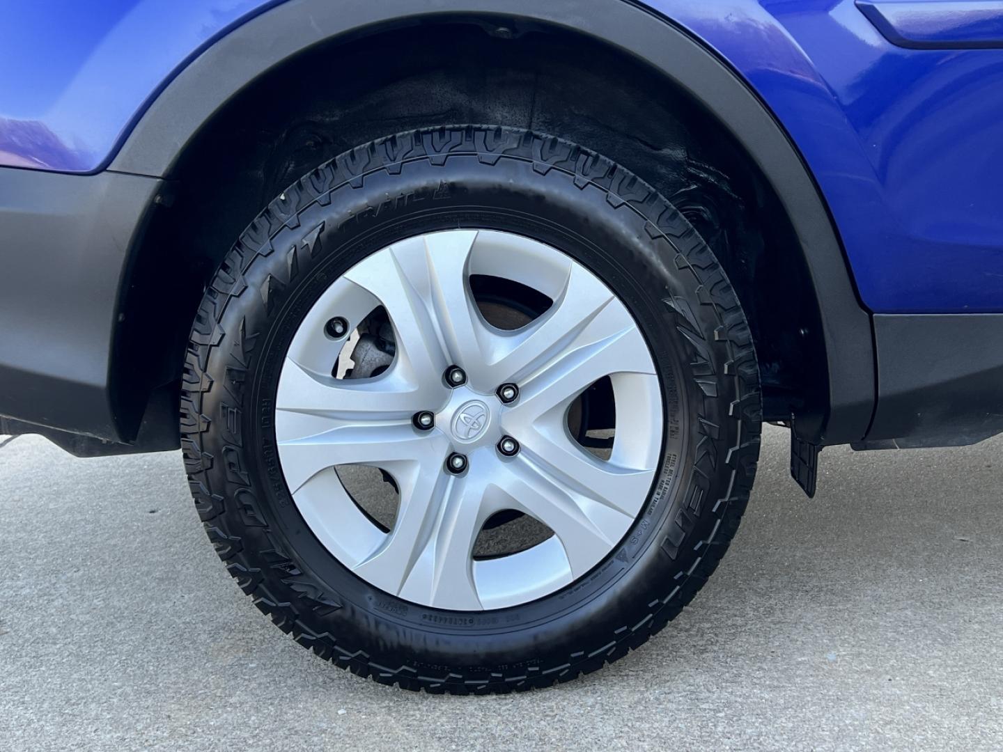 2015 BLUE /Black Cloth Toyota RAV4 LE AWD (2T3BFREV5FW) with an 2.5L 4 Cyl. engine, Automatic transmission, located at 2990 Old Orchard Rd., Jackson, MO, 63755, 37.354214, -89.612106 - 2015 Toyota RAV4 LE 153xxx miles All Wheel Drive 2.5L 4 Cyl. Automatic Backup Camera Bluetooth Cruise Power Windows/Locks/Mirrors We have financing available and we accept trades! Fill out a credit application on our website or come by today! If you have any questions, give us a call at (5 - Photo#33