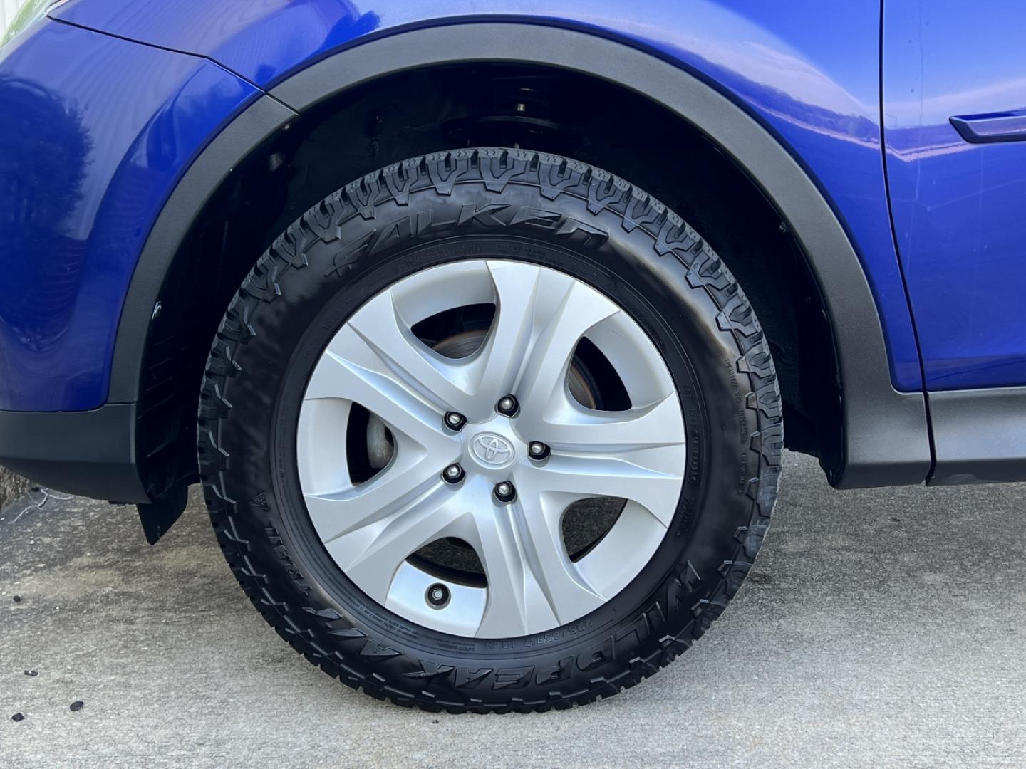 2015 BLUE /Black Cloth Toyota RAV4 LE AWD (2T3BFREV5FW) with an 2.5L 4 Cyl. engine, Automatic transmission, located at 2990 Old Orchard Rd., Jackson, MO, 63755, 37.354214, -89.612106 - 2015 Toyota RAV4 LE 153xxx miles All Wheel Drive 2.5L 4 Cyl. Automatic Backup Camera Bluetooth Cruise Power Windows/Locks/Mirrors We have financing available and we accept trades! Fill out a credit application on our website or come by today! If you have any questions, give us a call at (5 - Photo#30